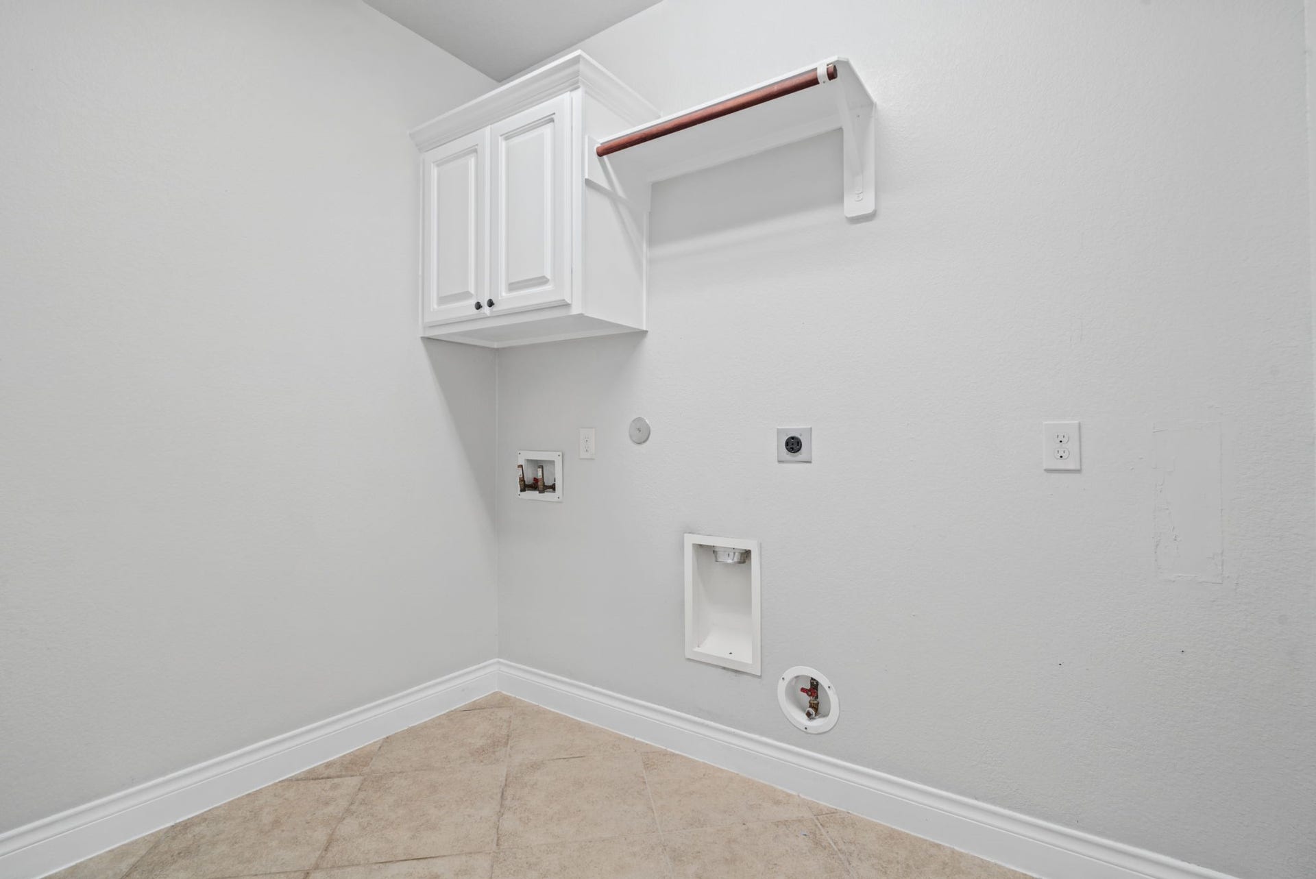 9819 St Romain Drive, Katy, TX 77494 In house utility room.