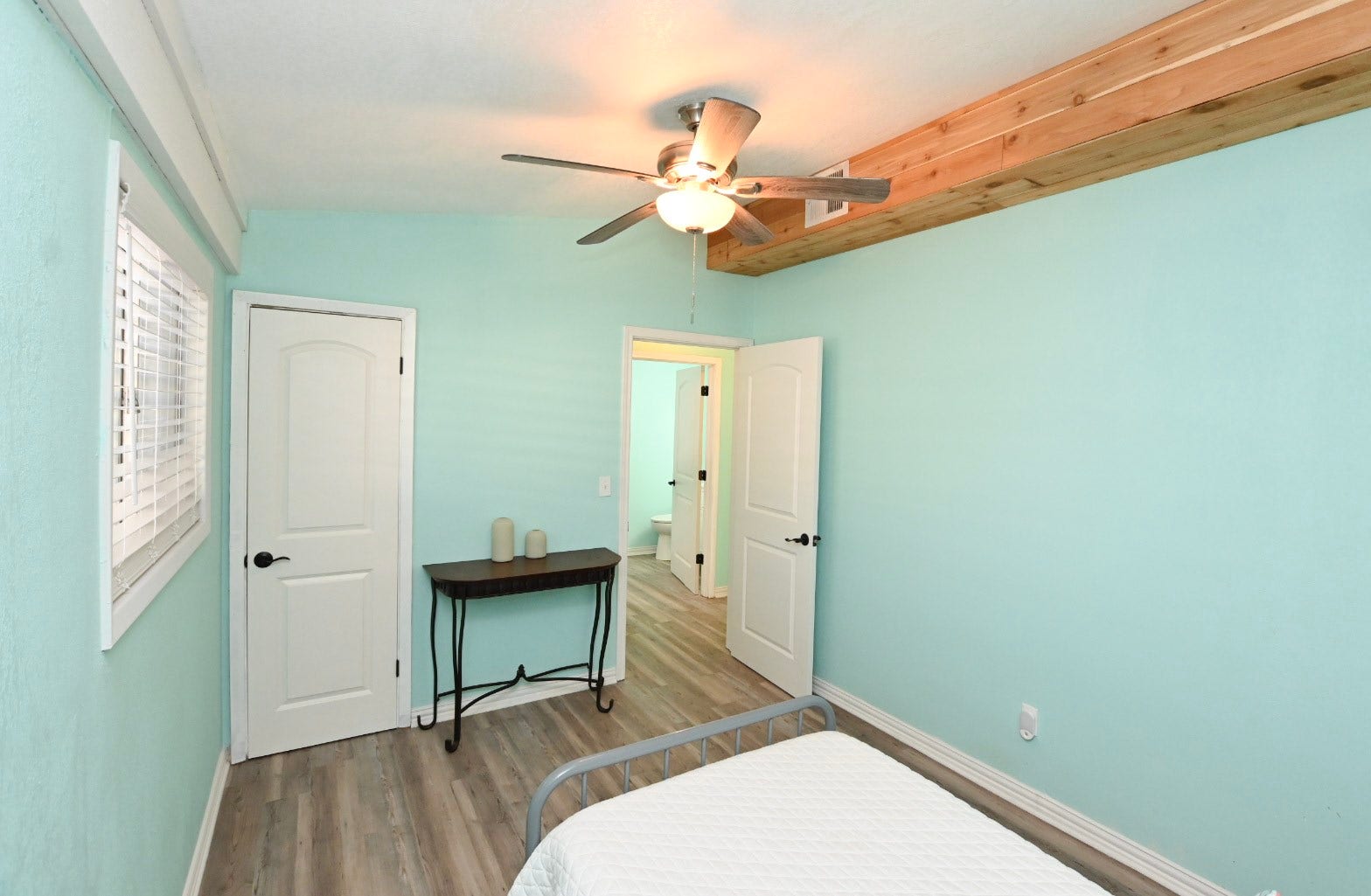 190 Barracuda, Bayou Vista, TX 77563 190 Barracuda, Bayou Vista, TX 77563