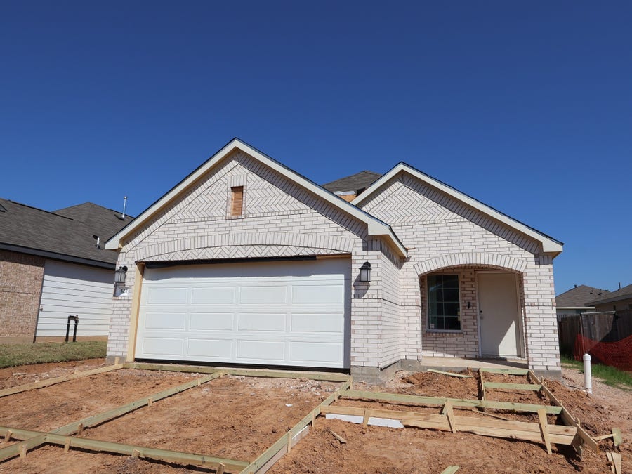 Property photo for 527 Flower Reed Court, Magnolia, TX