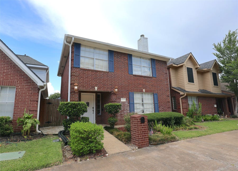 Property photo for 3229 Continental Drive, Missouri City, TX