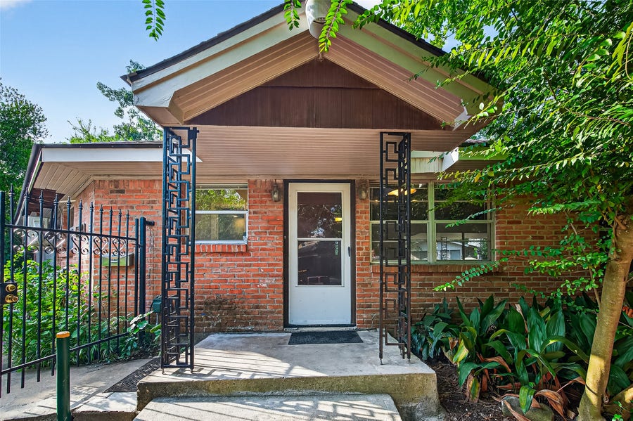 Property photo for 4628 Roseneath Drive, #A, Houston, TX