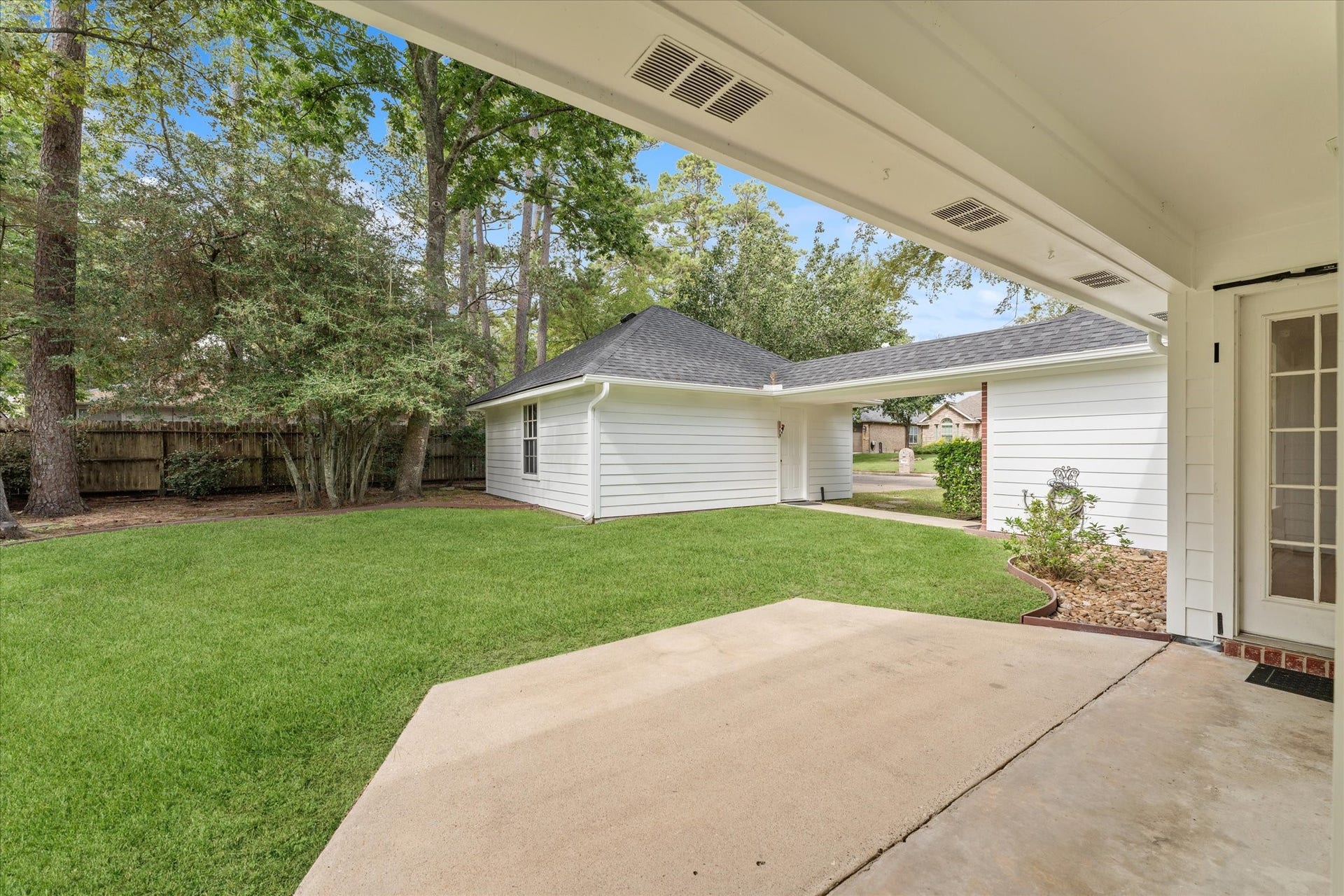 12106 Browning Drive, Montgomery, TX 77356 12106 Browning Drive, Montgomery, TX 77356