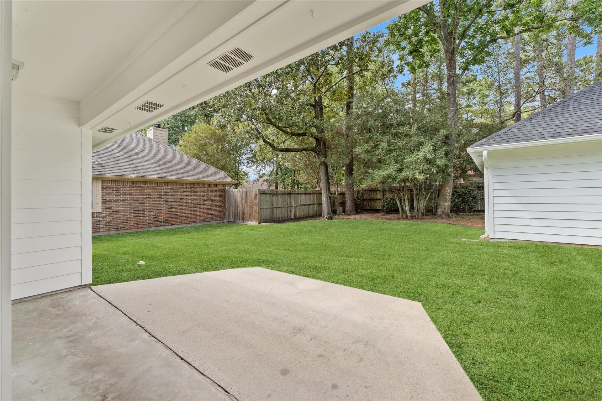 12106 Browning Drive, Montgomery, TX 77356 12106 Browning Drive, Montgomery, TX 77356