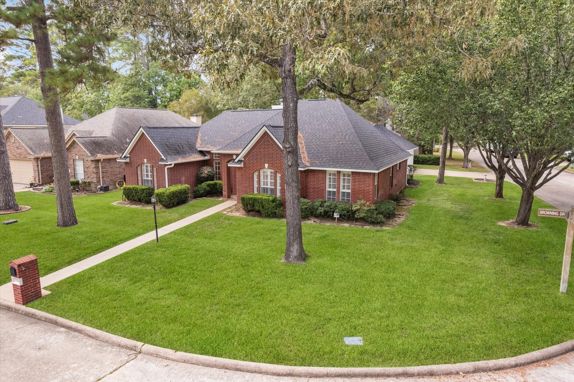 12106 Browning Drive, Montgomery, TX 77356 12106 Browning Drive, Montgomery, TX 77356