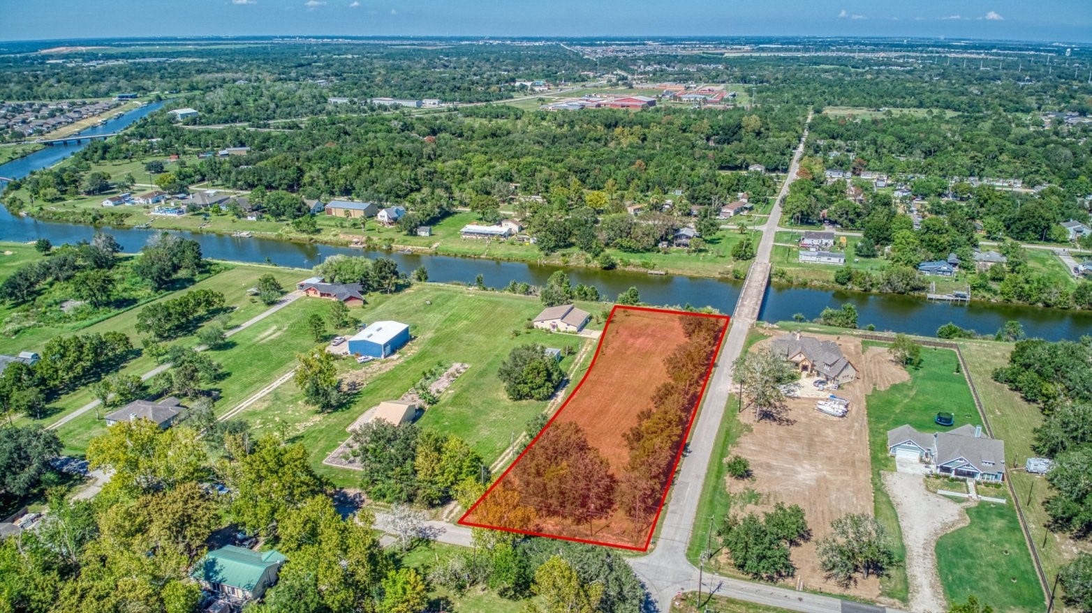 8614 Robinson Road, Hitchcock, TX 77563 8614 Robinson Road, Hitchcock, TX 77563