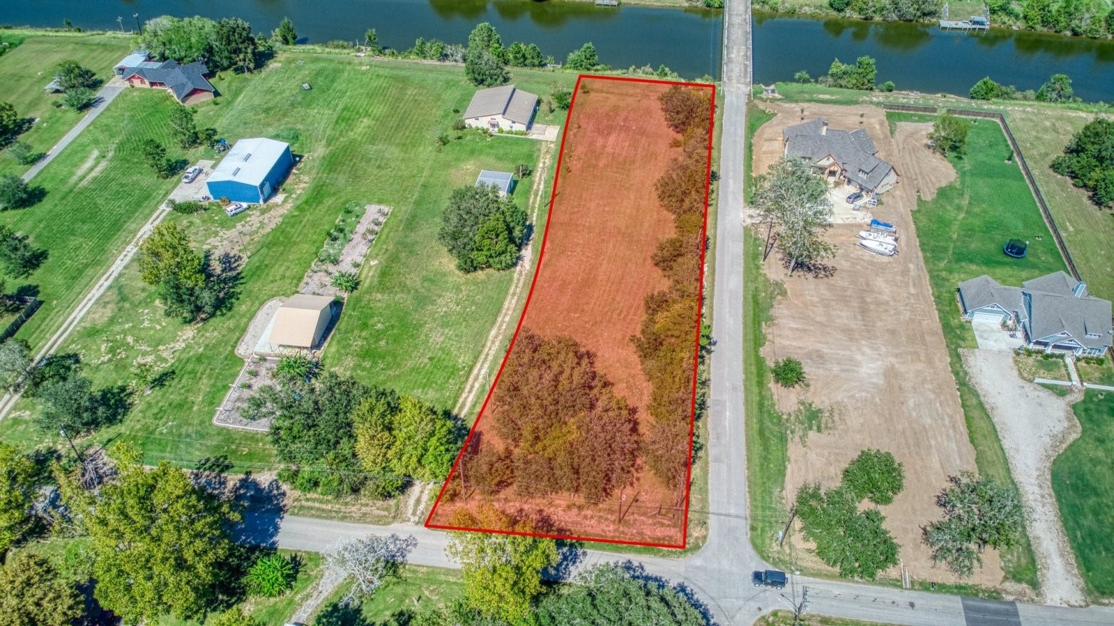 8614 Robinson Road, Hitchcock, TX 77563 8614 Robinson Road, Hitchcock, TX 77563