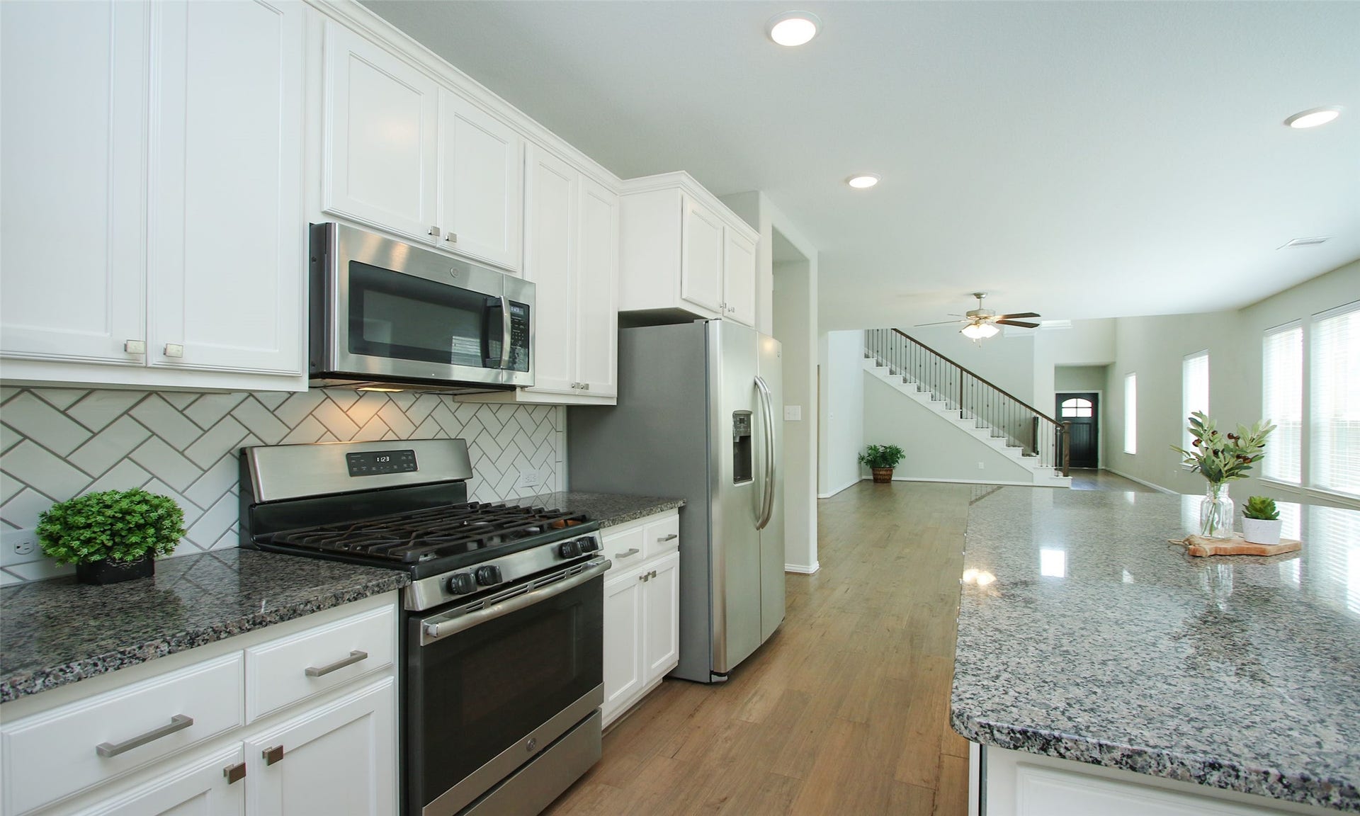 177 Emory Birch Drive, Montgomery, TX 77316 177 Emory Birch Drive, Montgomery, TX 77316