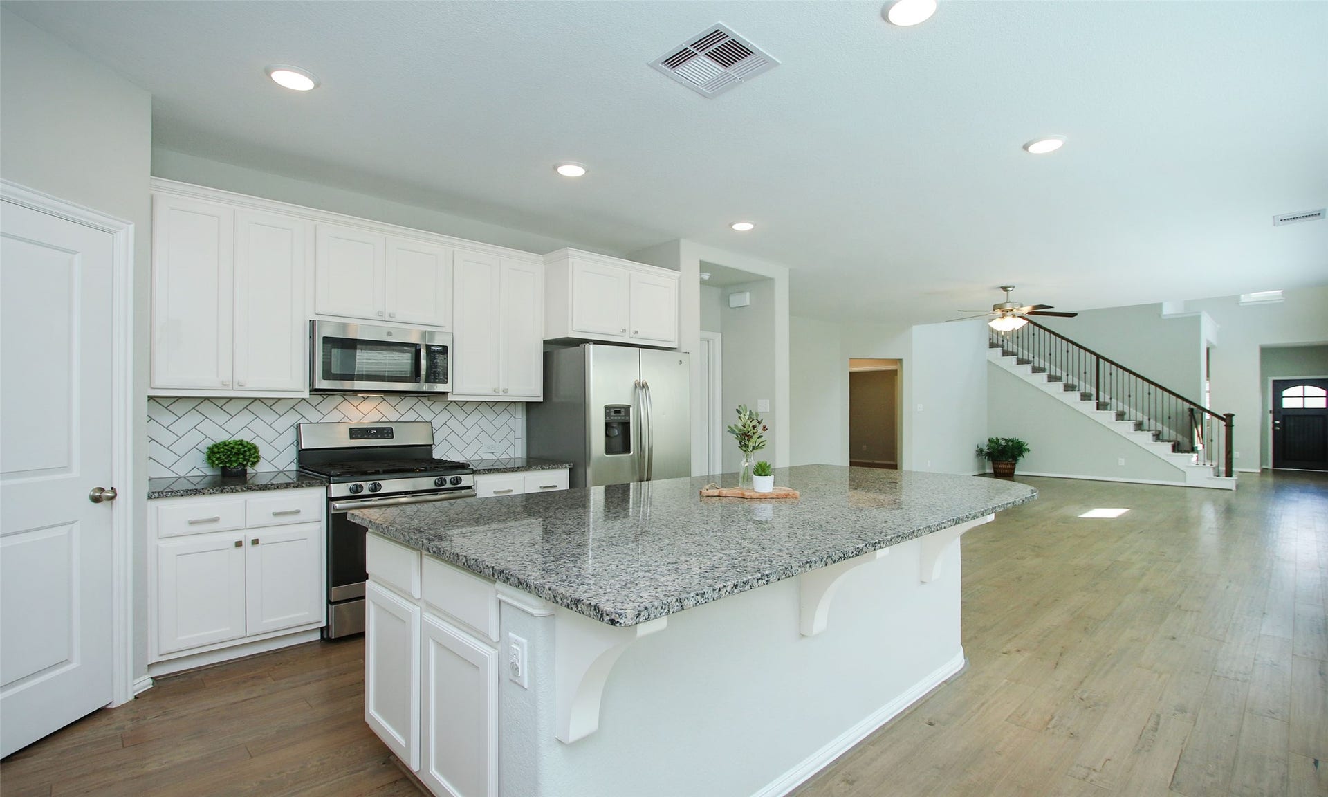 177 Emory Birch Drive, Montgomery, TX 77316 177 Emory Birch Drive, Montgomery, TX 77316