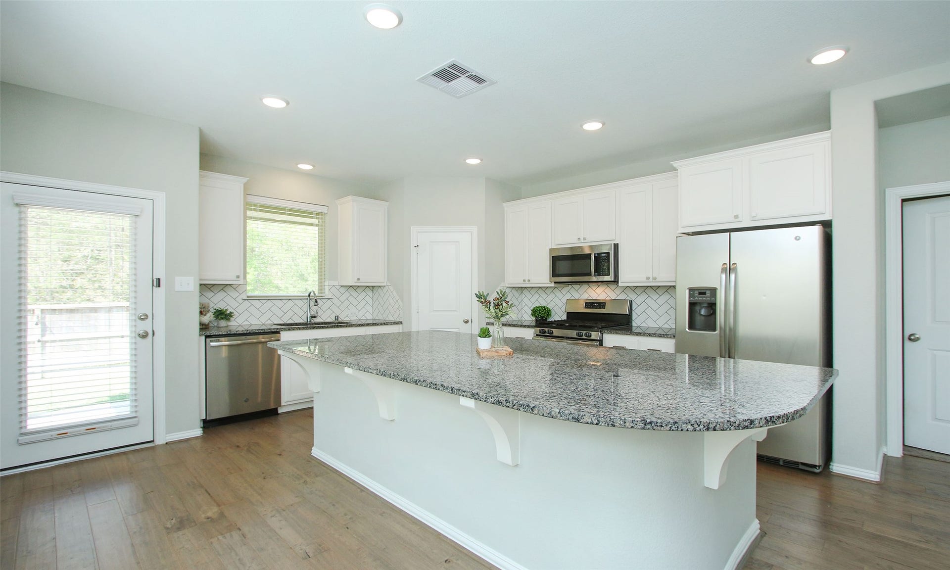 177 Emory Birch Drive, Montgomery, TX 77316 177 Emory Birch Drive, Montgomery, TX 77316