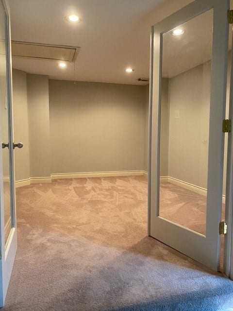68 Lakeridge Court, The Woodlands, TX 77381 68 Lakeridge Court, The Woodlands, TX 77381