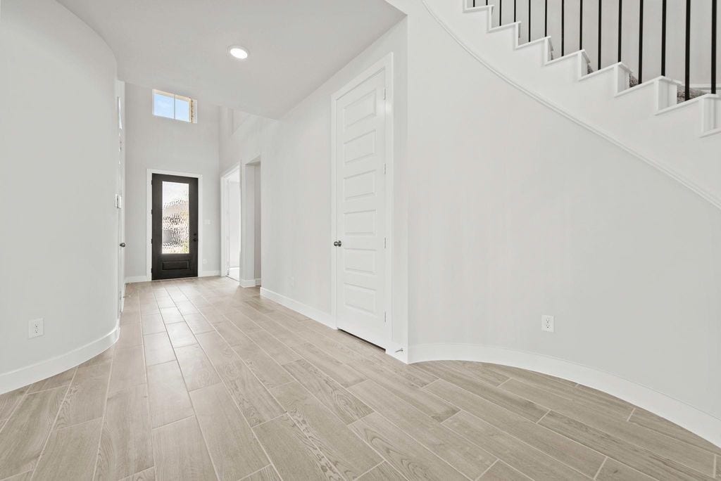 407 Sunlit Valley Circle, Richmond, TX 77406 Entry
