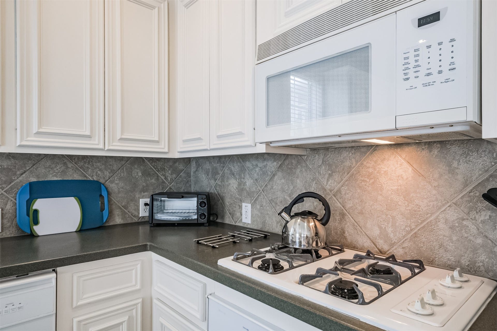 26 Waugh Drive, #A, Houston, TX 77007 26 Waugh Drive, #A, Houston, TX 77007