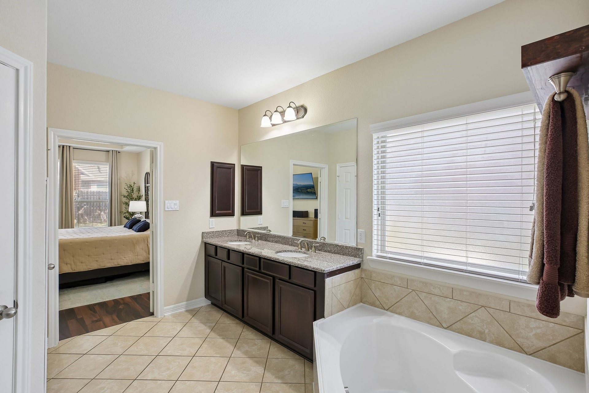 17110 Kirkton Moor Drive, Richmond, TX 77407