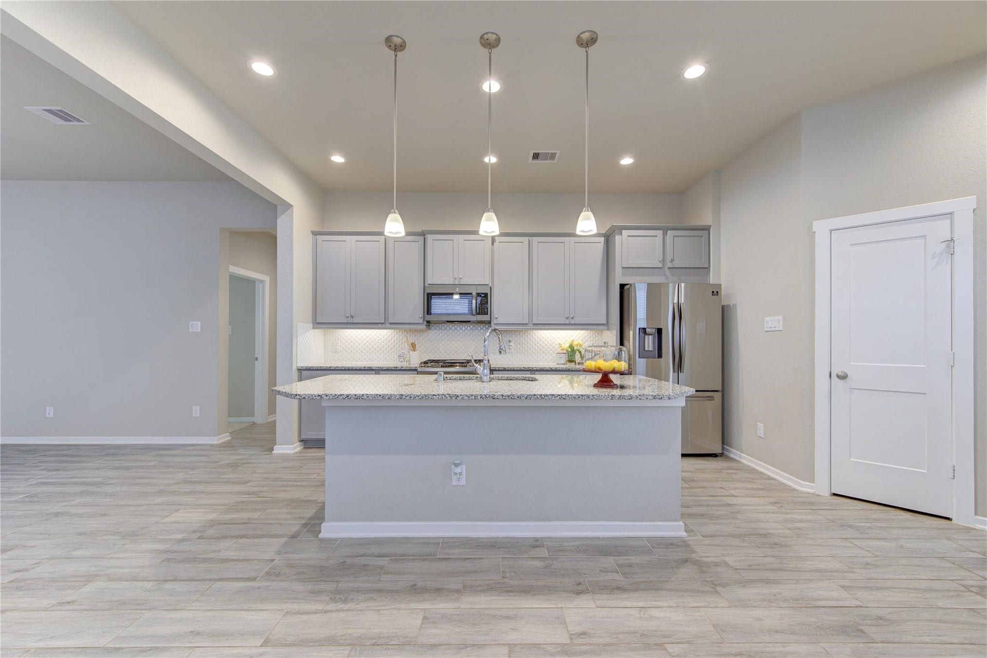 6022 Bristol Spur Lane, Katy, TX 77493 6022 Bristol Spur Lane, Katy, TX 77493