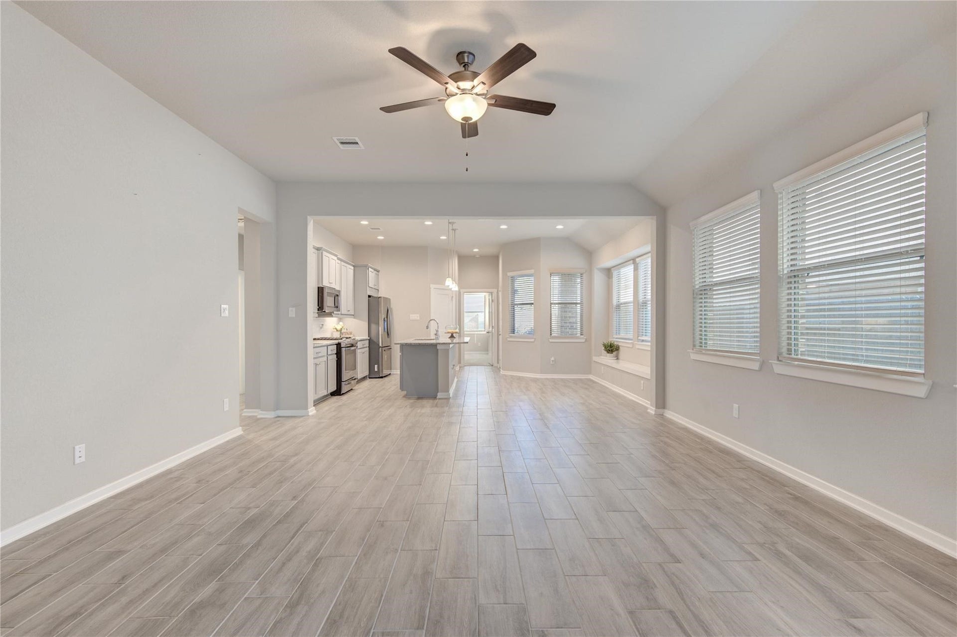 6022 Bristol Spur Lane, Katy, TX 77493 6022 Bristol Spur Lane, Katy, TX 77493