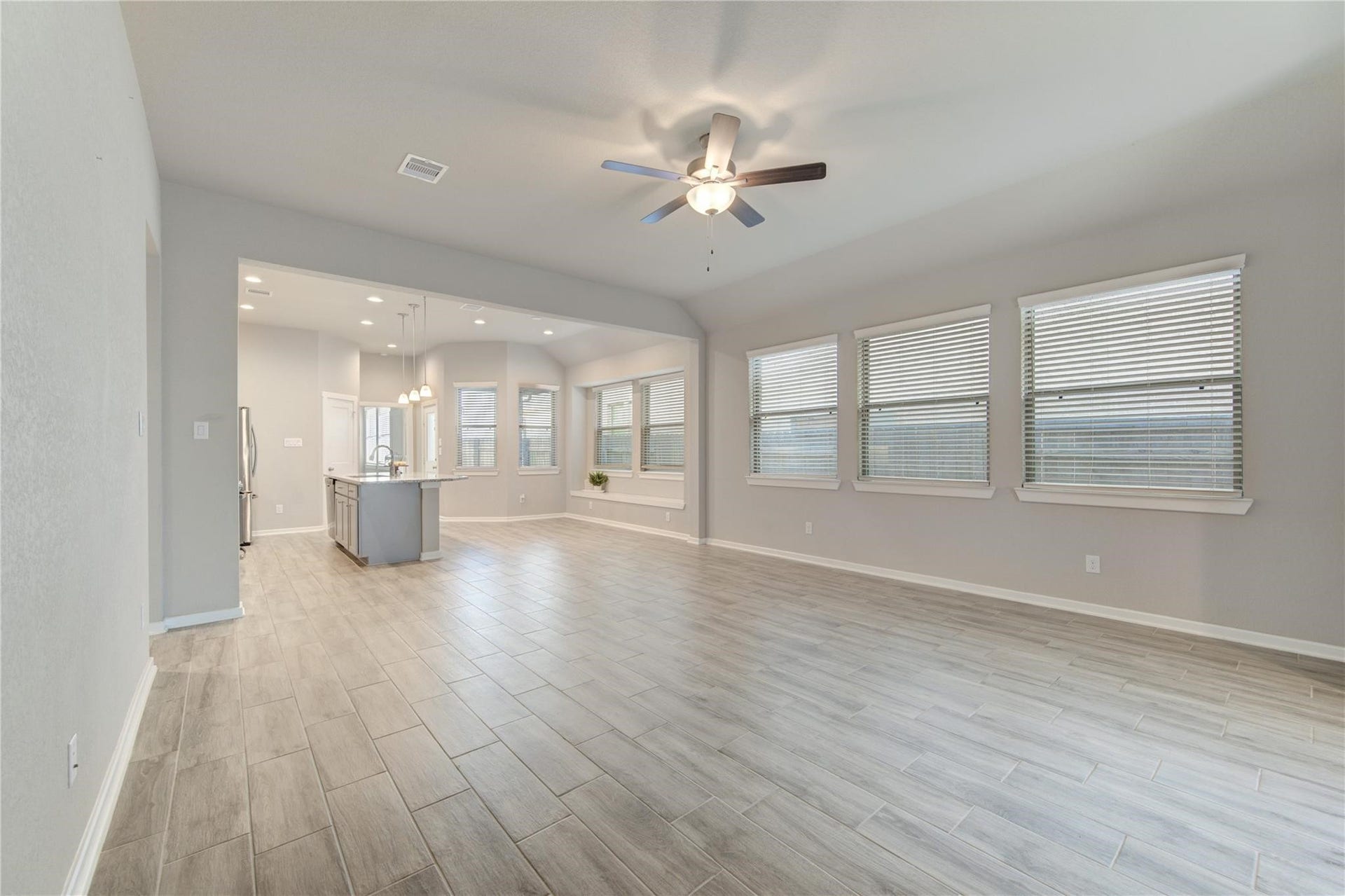 6022 Bristol Spur Lane, Katy, TX 77493 6022 Bristol Spur Lane, Katy, TX 77493