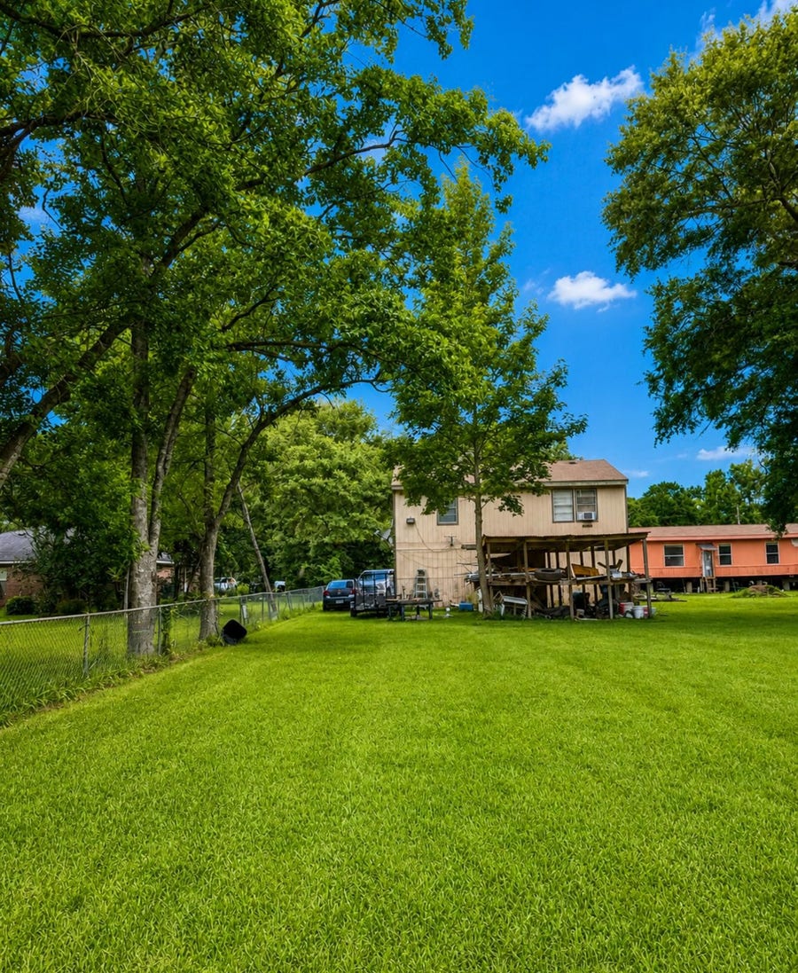 Property photo for 13080 Forest Trail, Conroe, TX