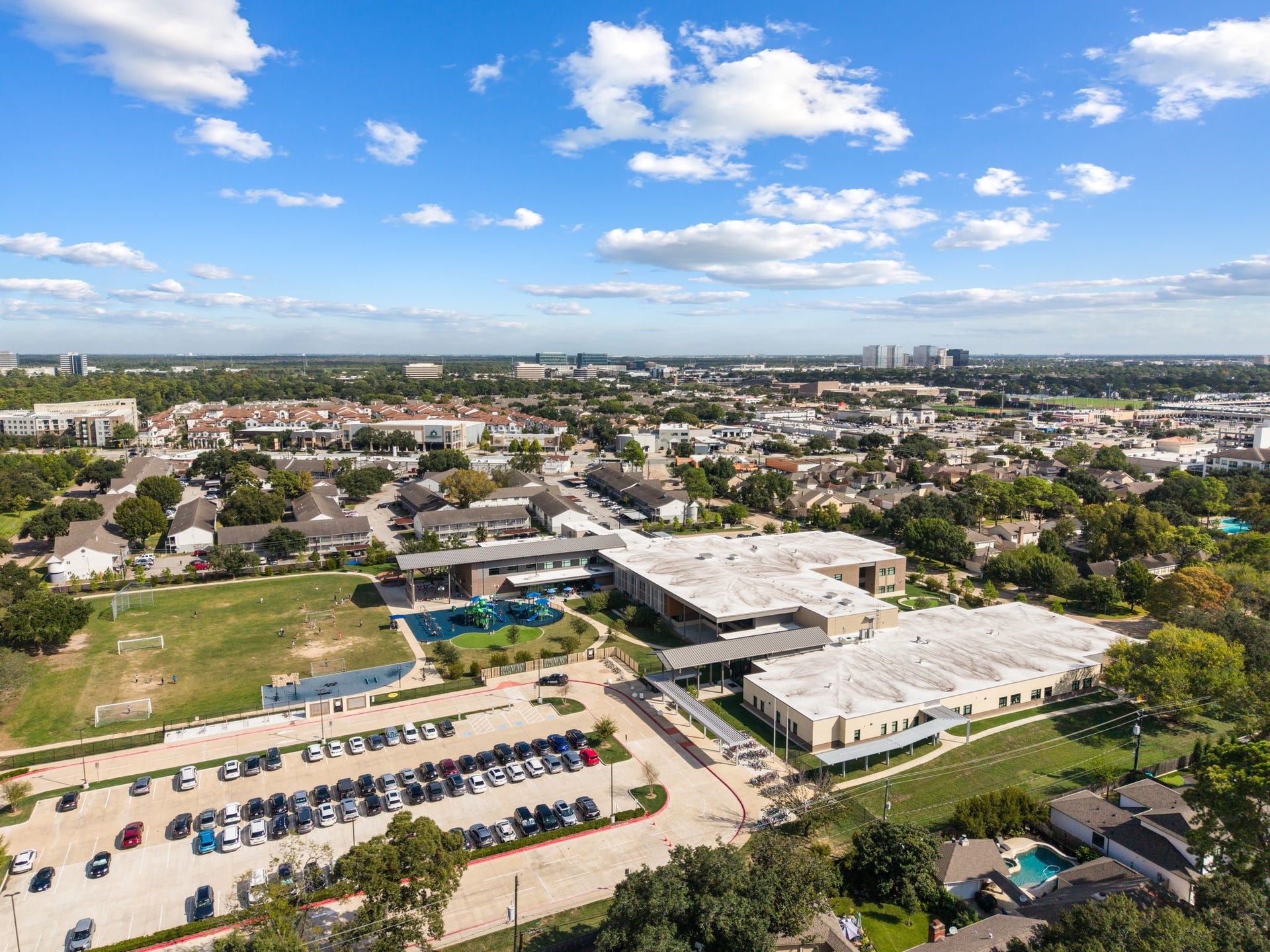 315 Greenpark Drive, Houston, TX 77079 315 Greenpark Drive, Houston, TX 77079