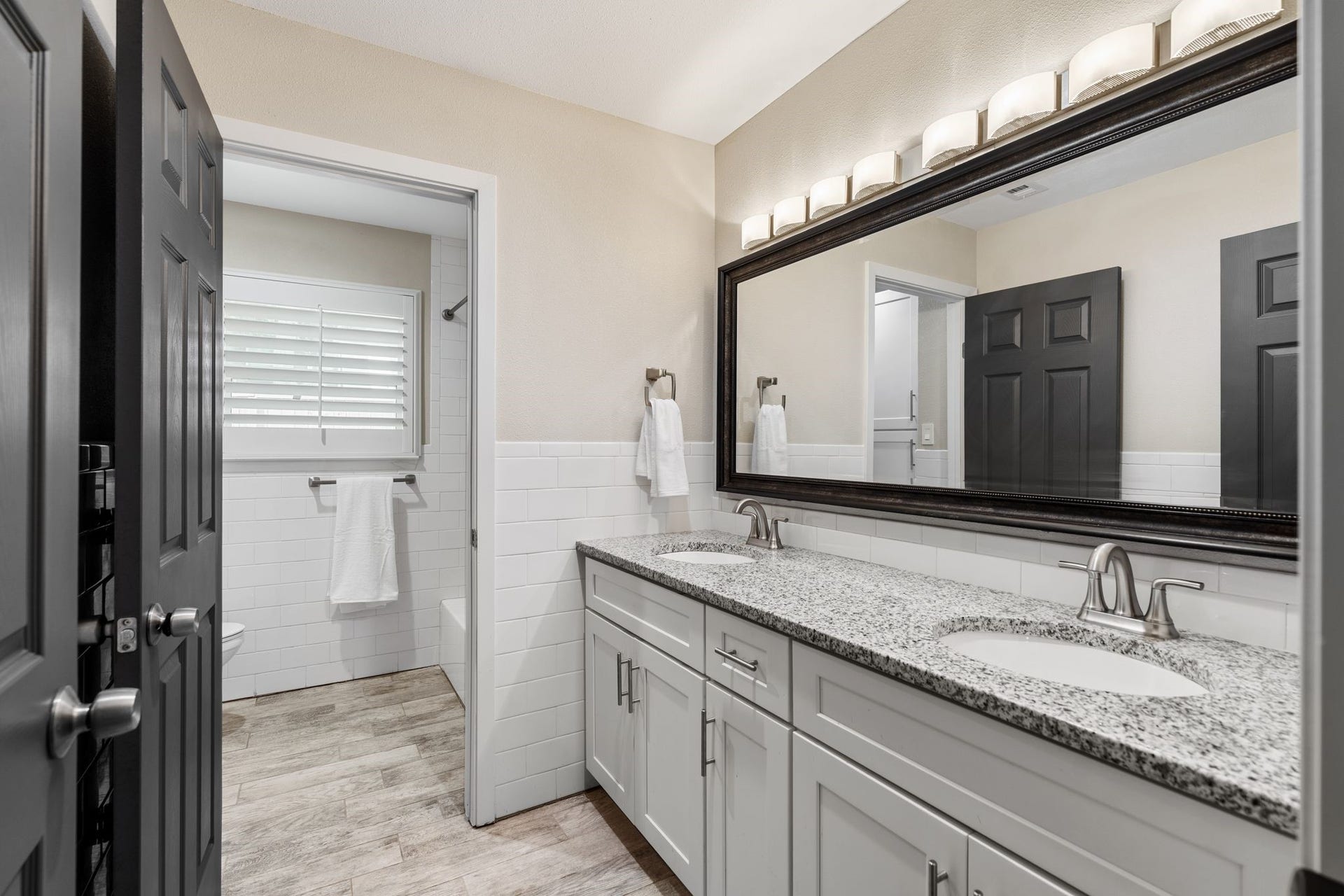 315 Greenpark Drive, Houston, TX 77079 Secondary Bathroom