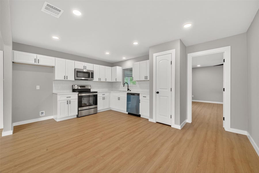 Property photo for 4403 Botany Lane, Houston, TX