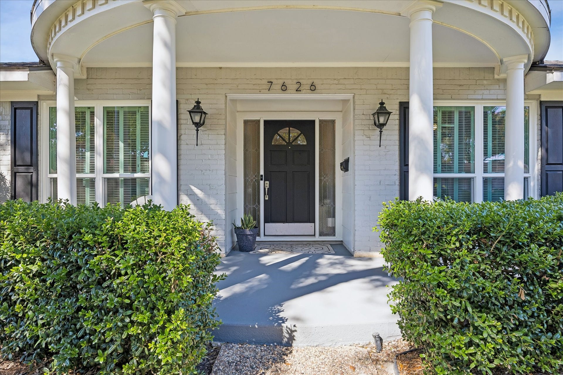 7626 Meadowvale Drive, Houston, TX 77063 7626 Meadowvale Drive, Houston, TX 77063