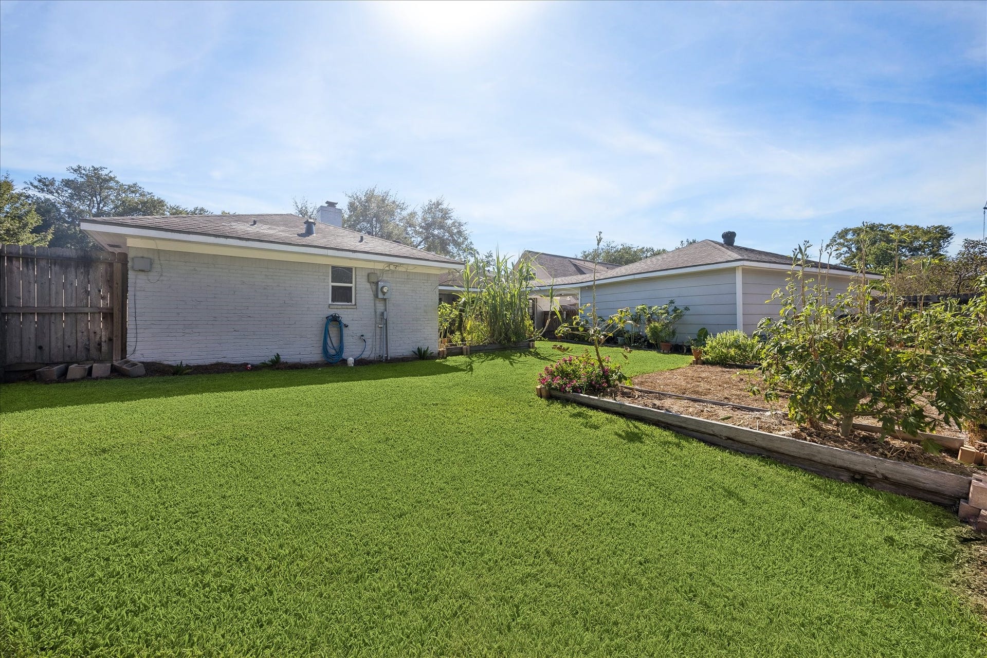 7626 Meadowvale Drive, Houston, TX 77063 7626 Meadowvale Drive, Houston, TX 77063