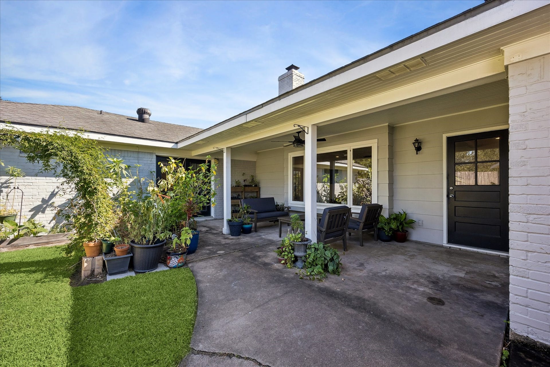 7626 Meadowvale Drive, Houston, TX 77063 7626 Meadowvale Drive, Houston, TX 77063