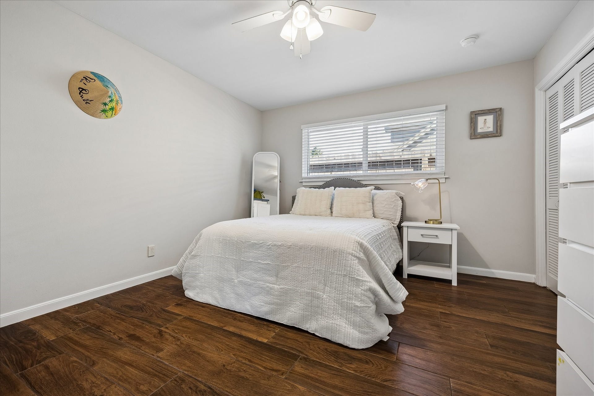 7626 Meadowvale Drive, Houston, TX 77063 7626 Meadowvale Drive, Houston, TX 77063