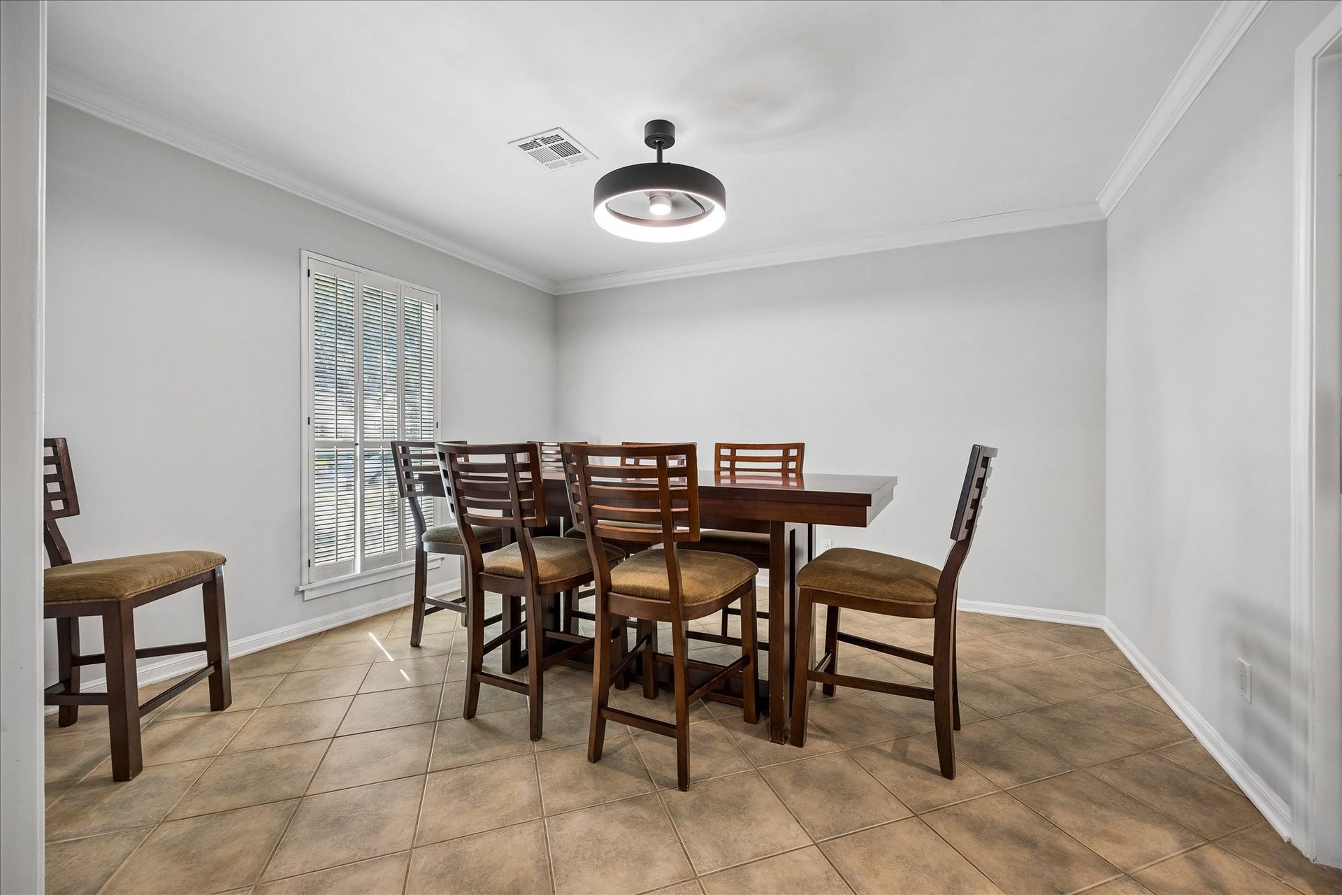 7626 Meadowvale Drive, Houston, TX 77063 7626 Meadowvale Drive, Houston, TX 77063