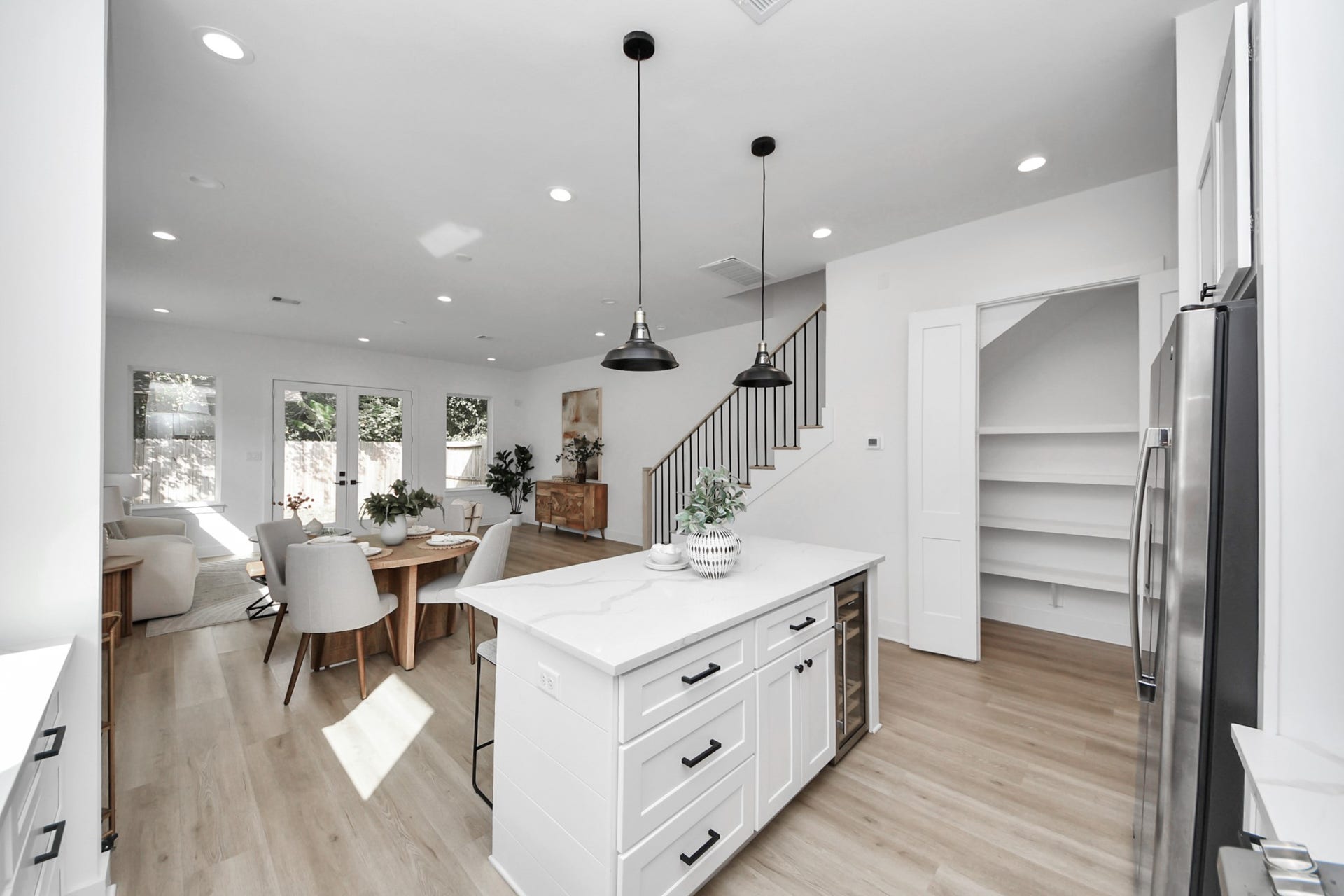2305 Maury Street, #A, Houston, TX 77026 2305 Maury Street, #A, Houston, TX 77026