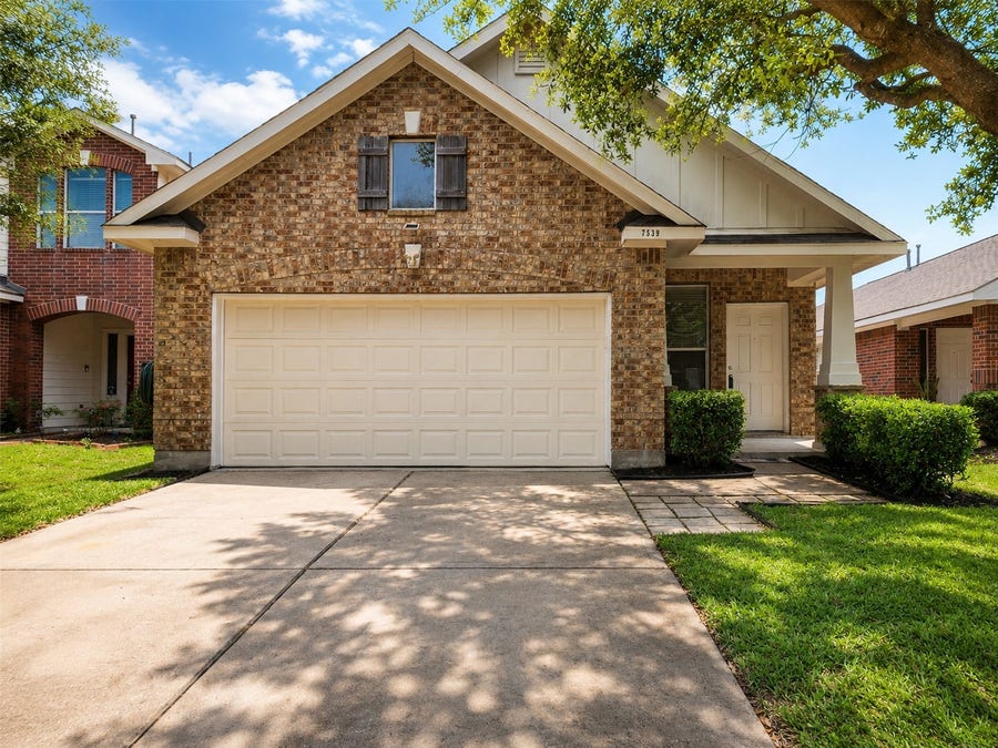 Property photo for 7539 Legacy Pines Drive, Cypress, TX