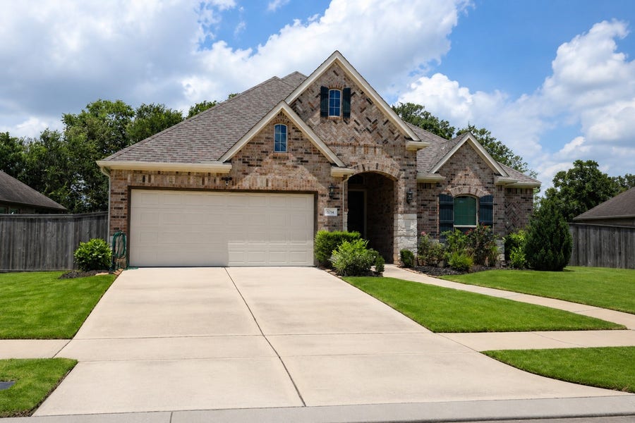 Property photo for 5714 Caper Shores Lane, Sugar Land, TX