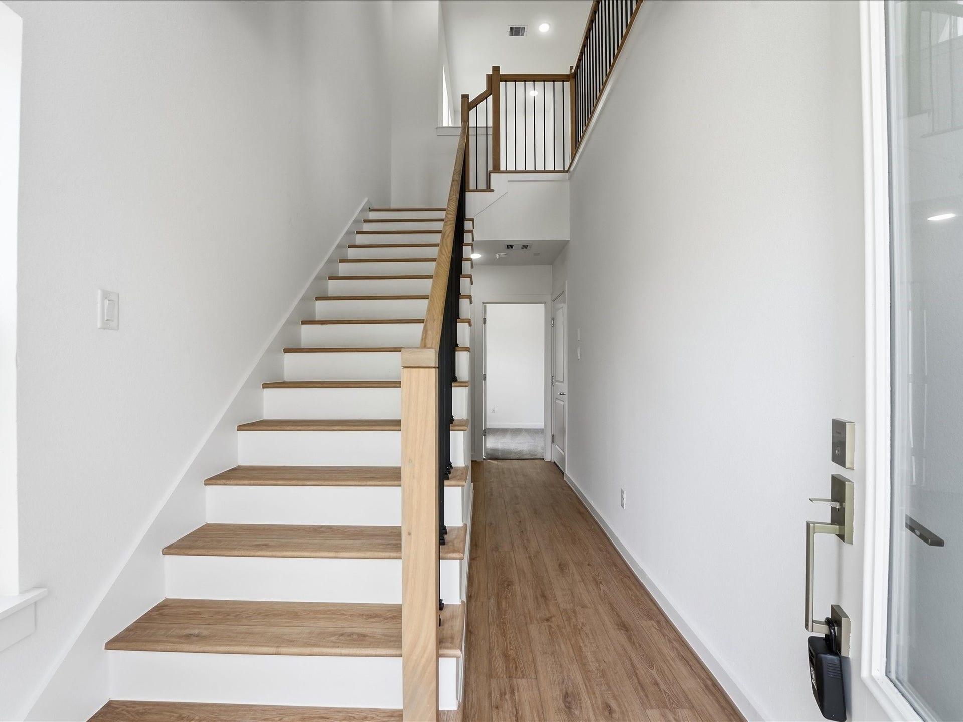 7451 LaSalette St, Houston, TX 77021 7451 LaSalette St, Houston, TX 77021