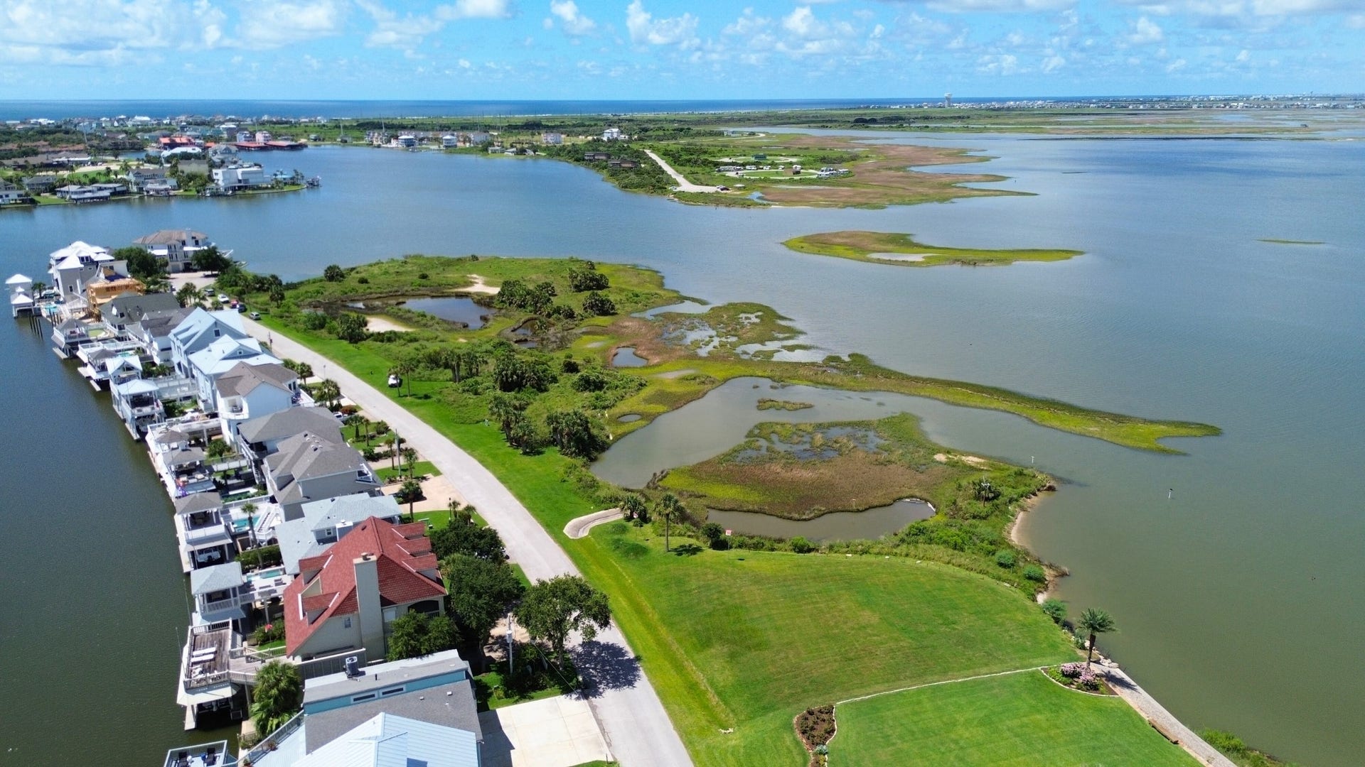 TBD Treasure Circle, Galveston, TX 77554 TBD Treasure Circle, Galveston, TX 77554