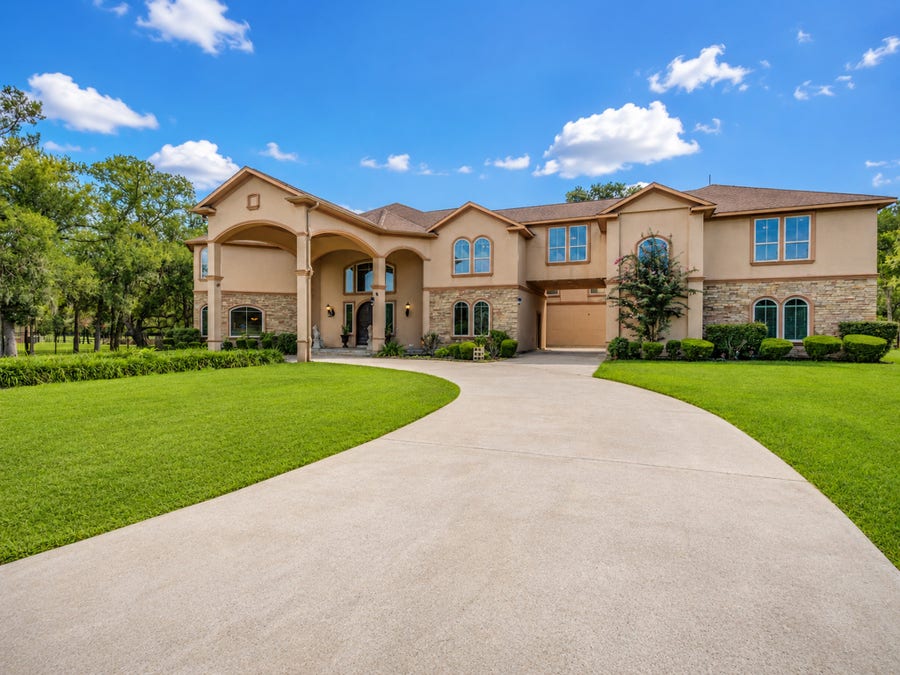 Property photo for 8607 Thornberry Hollow Court, Missouri City, TX