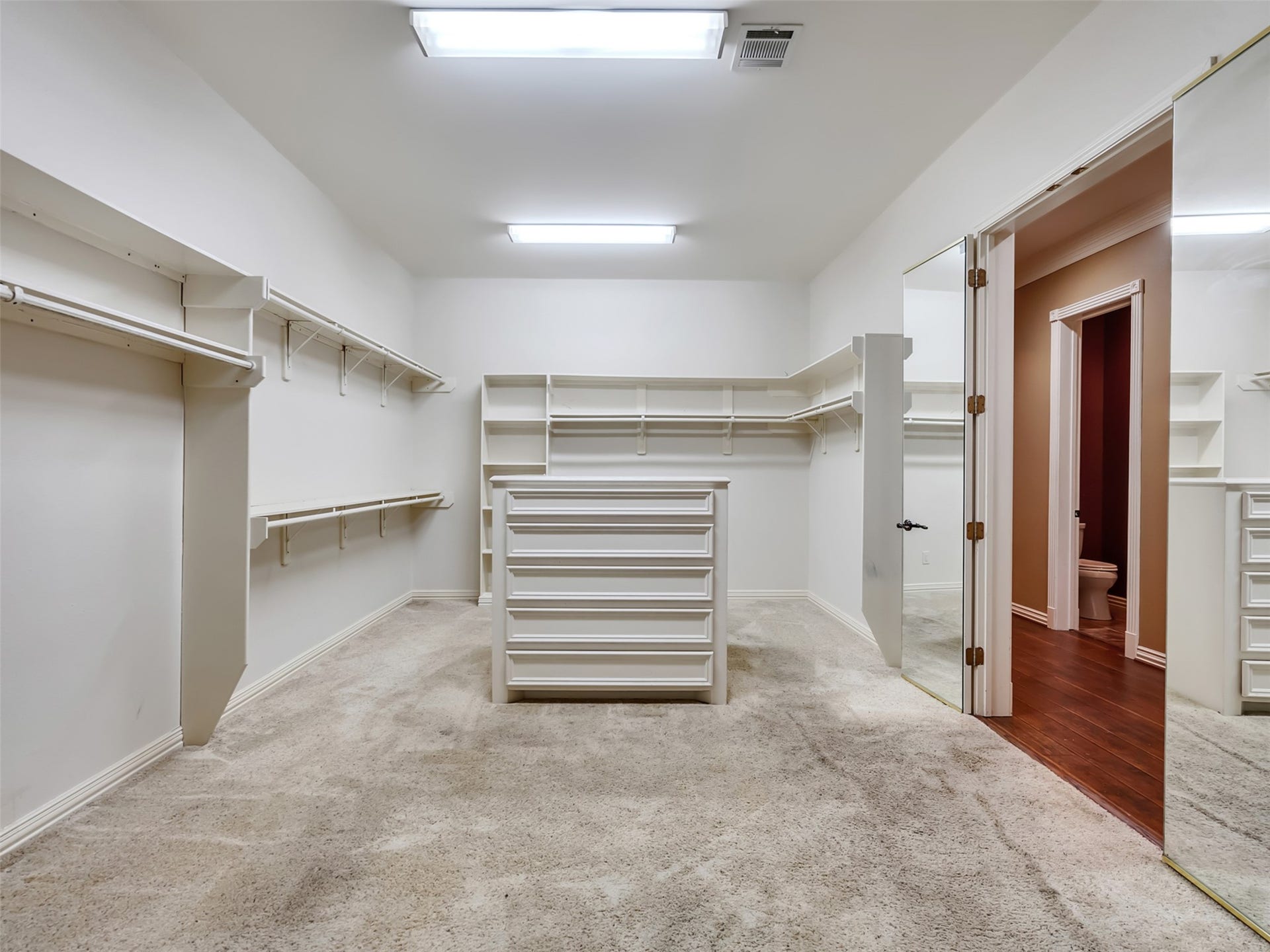8607 Thornberry Hollow Court, Missouri City, TX 77459 8607 Thornberry Hollow Court, Missouri City, TX 77459