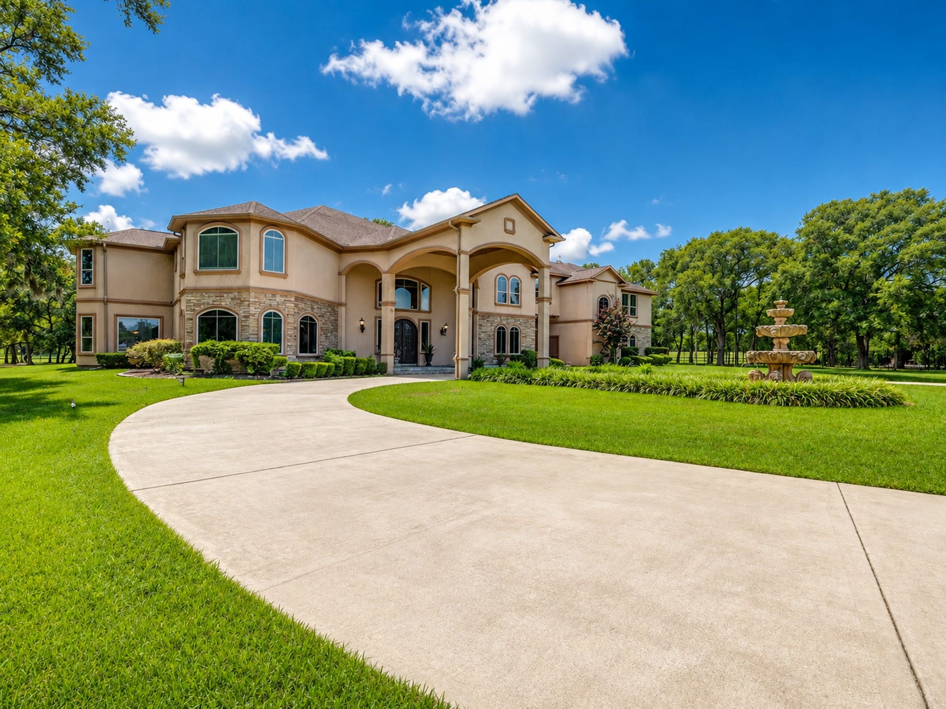 8607 Thornberry Hollow Court, Missouri City, TX 77459 8607 Thornberry Hollow Court, Missouri City, TX 77459