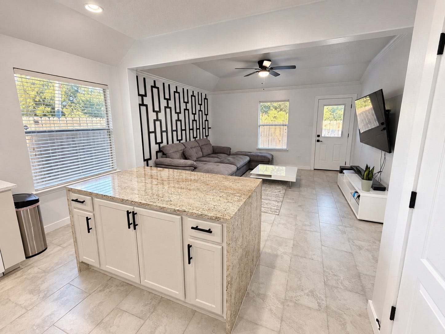 15519 Hinsdale Springs Lane, Houston, TX 77053 15519 Hinsdale Springs Lane, Houston, TX 77053