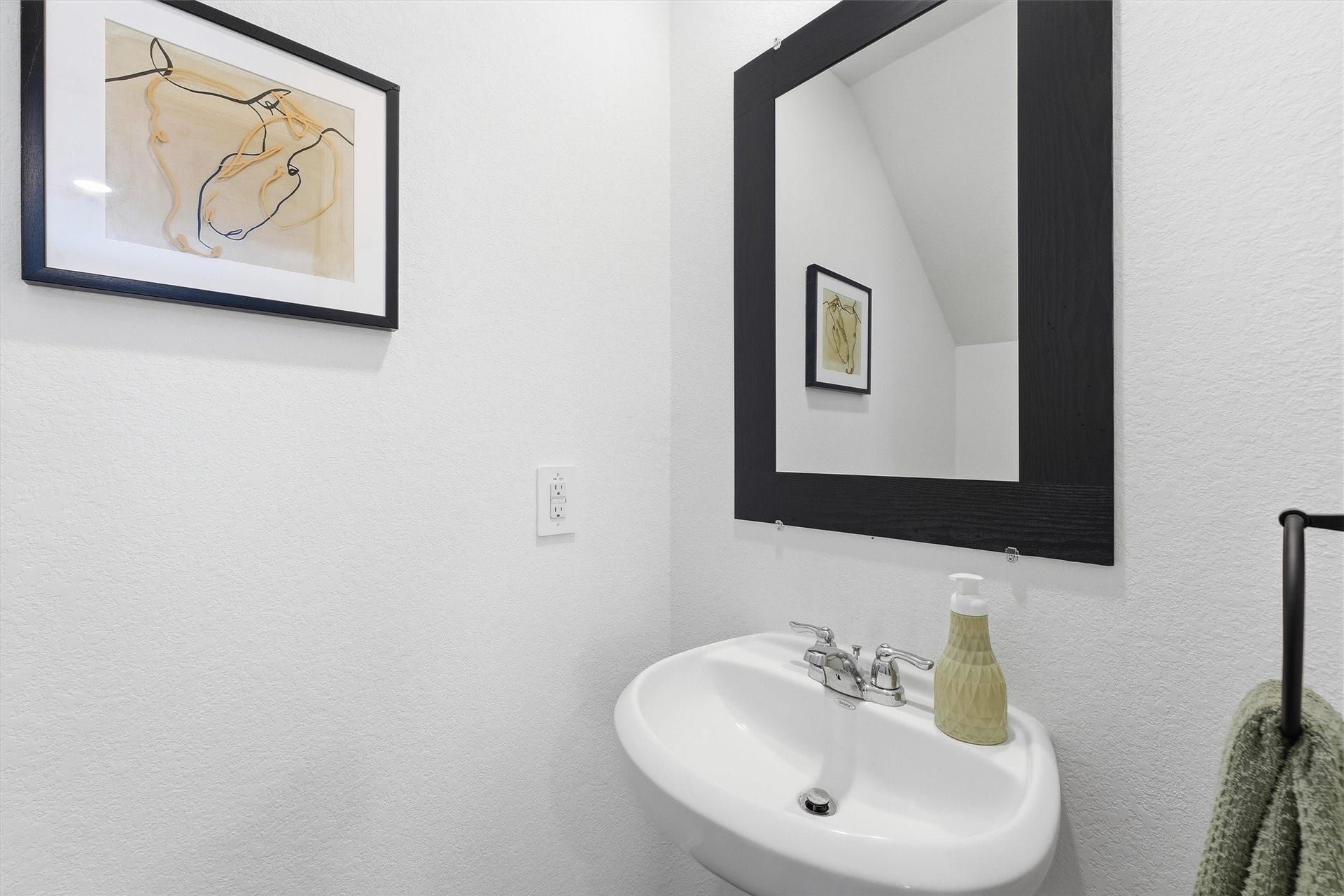 22479 Douglas Court, New Caney, TX 77357 22479 Douglas Court, New Caney, TX 77357