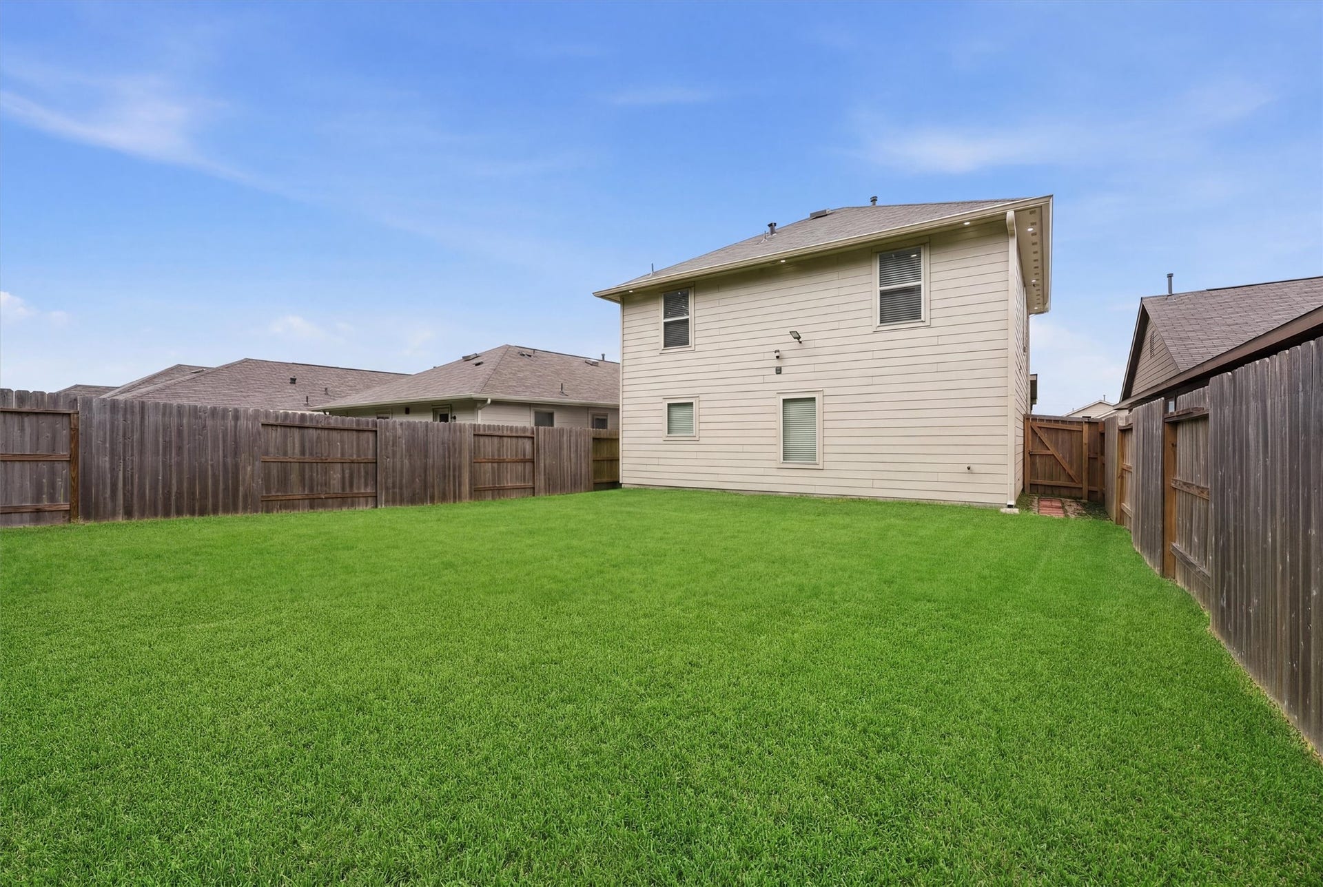 22479 Douglas Court, New Caney, TX 77357 22479 Douglas Court, New Caney, TX 77357