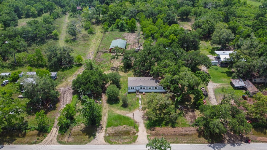 Property photo for 5011 County Road 244, Brazoria, TX