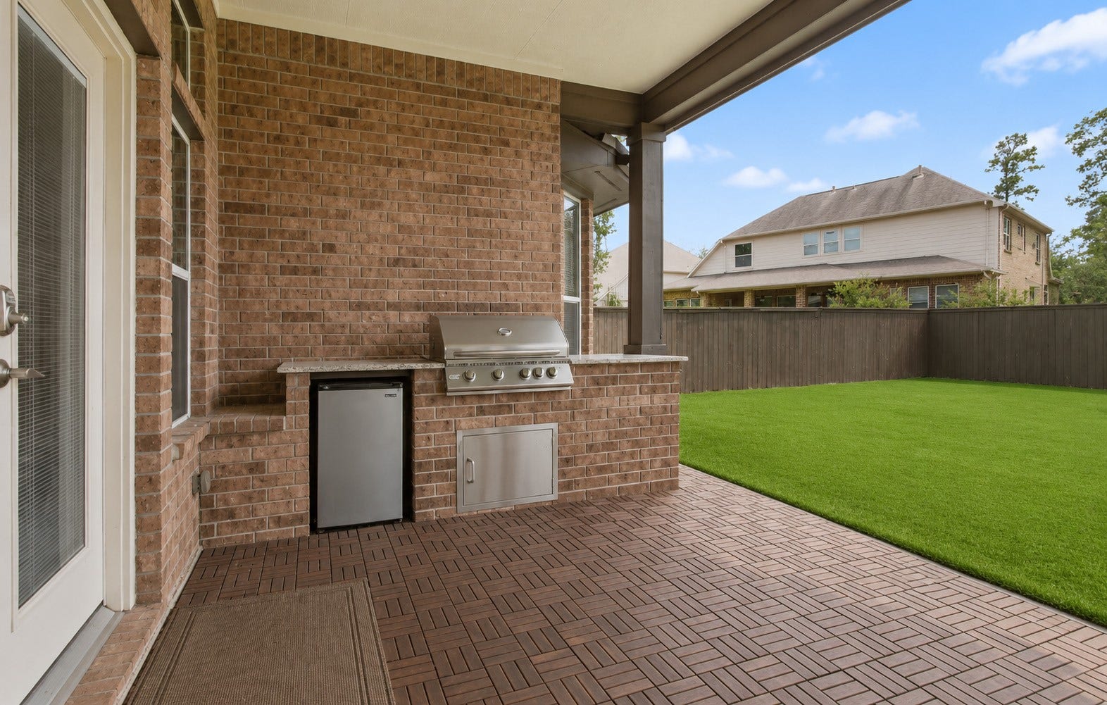 51 PRAIRIE FALCON, The Woodlands, TX 77389 51 PRAIRIE FALCON, The Woodlands, TX 77389