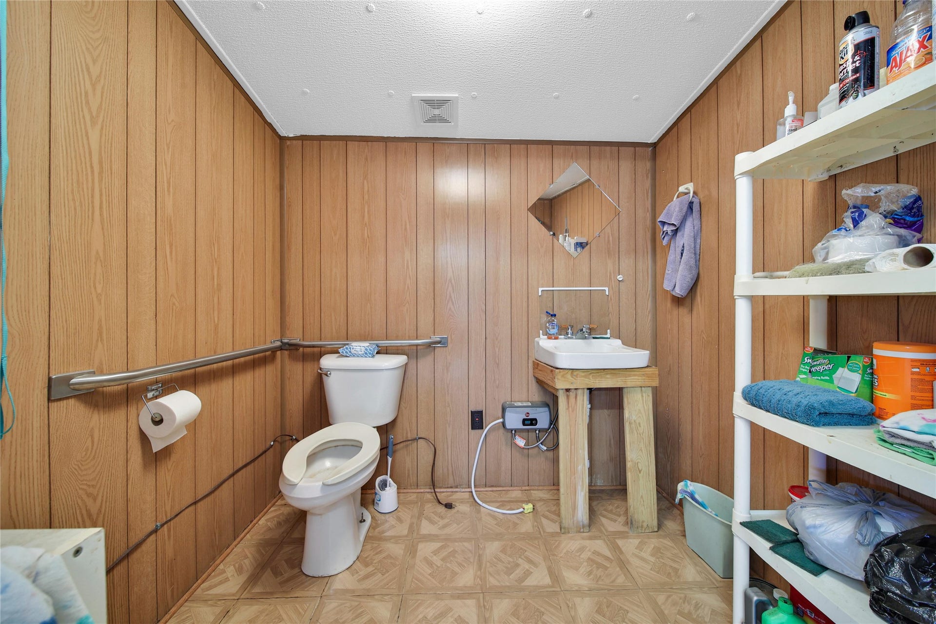 20127 Fm 1485 Road, New Caney, TX 77357