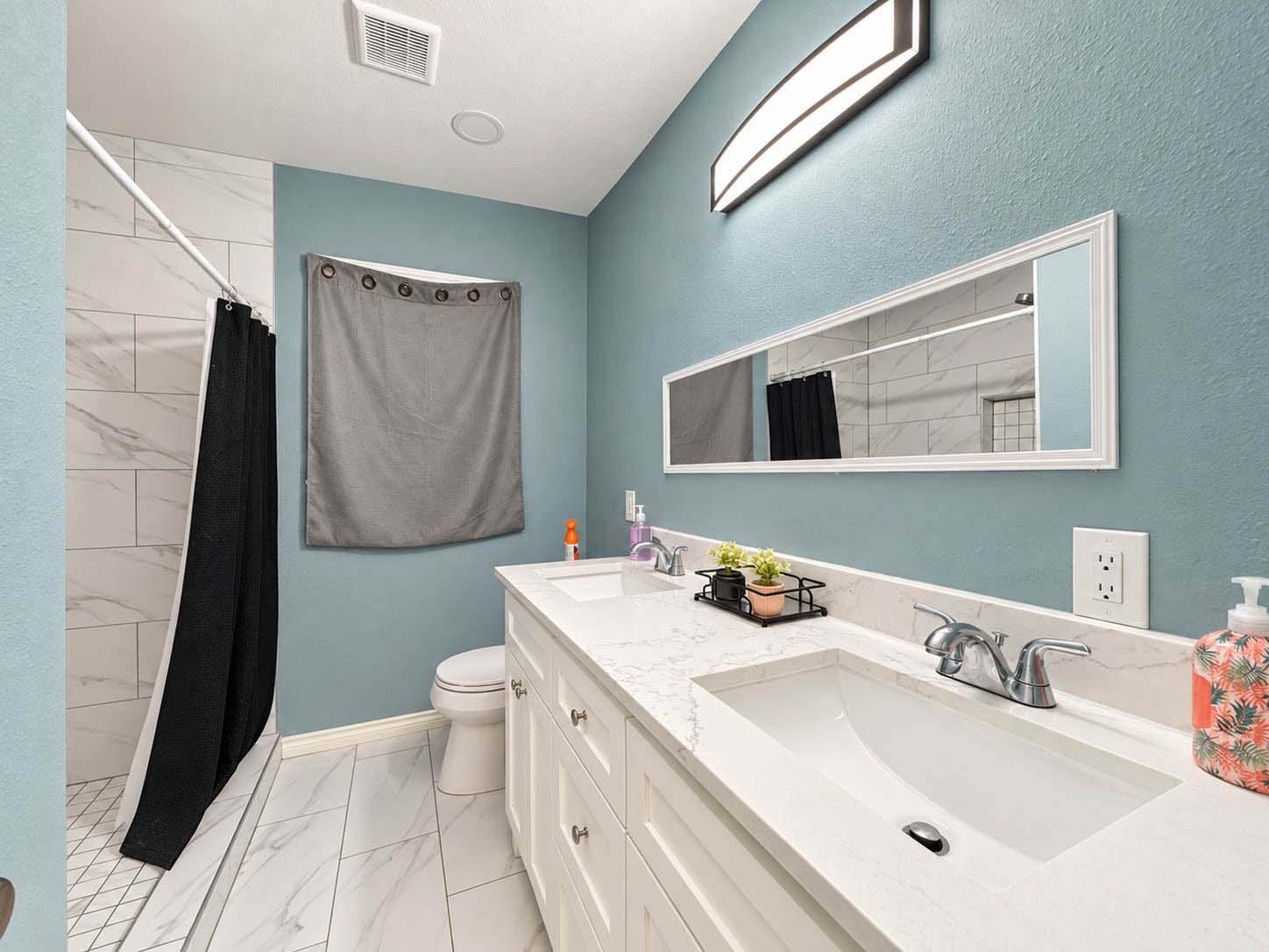 6737 E Bayou Drive, Hitchcock, TX 77563 6737 E Bayou Drive, Hitchcock, TX 77563