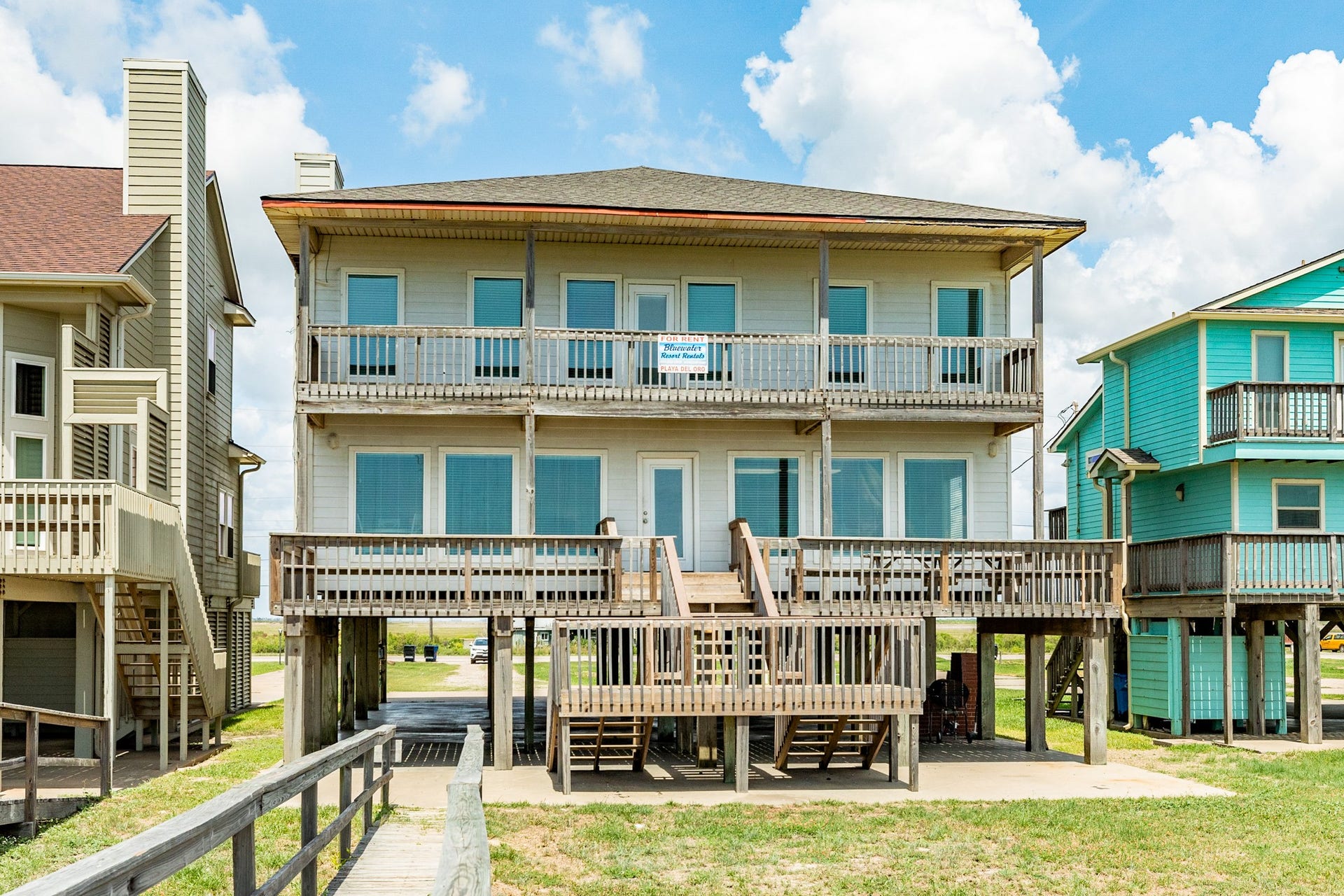 2402 Bluewater Highway, Surfside Beach, TX 77541 2402 Bluewater Highway, Surfside Beach, TX 77541