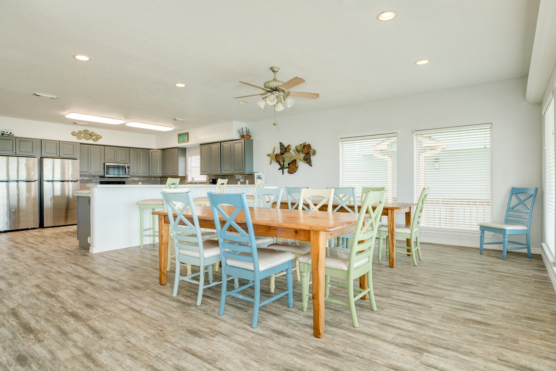 2402 Bluewater Highway, Surfside Beach, TX 77541 2402 Bluewater Highway, Surfside Beach, TX 77541