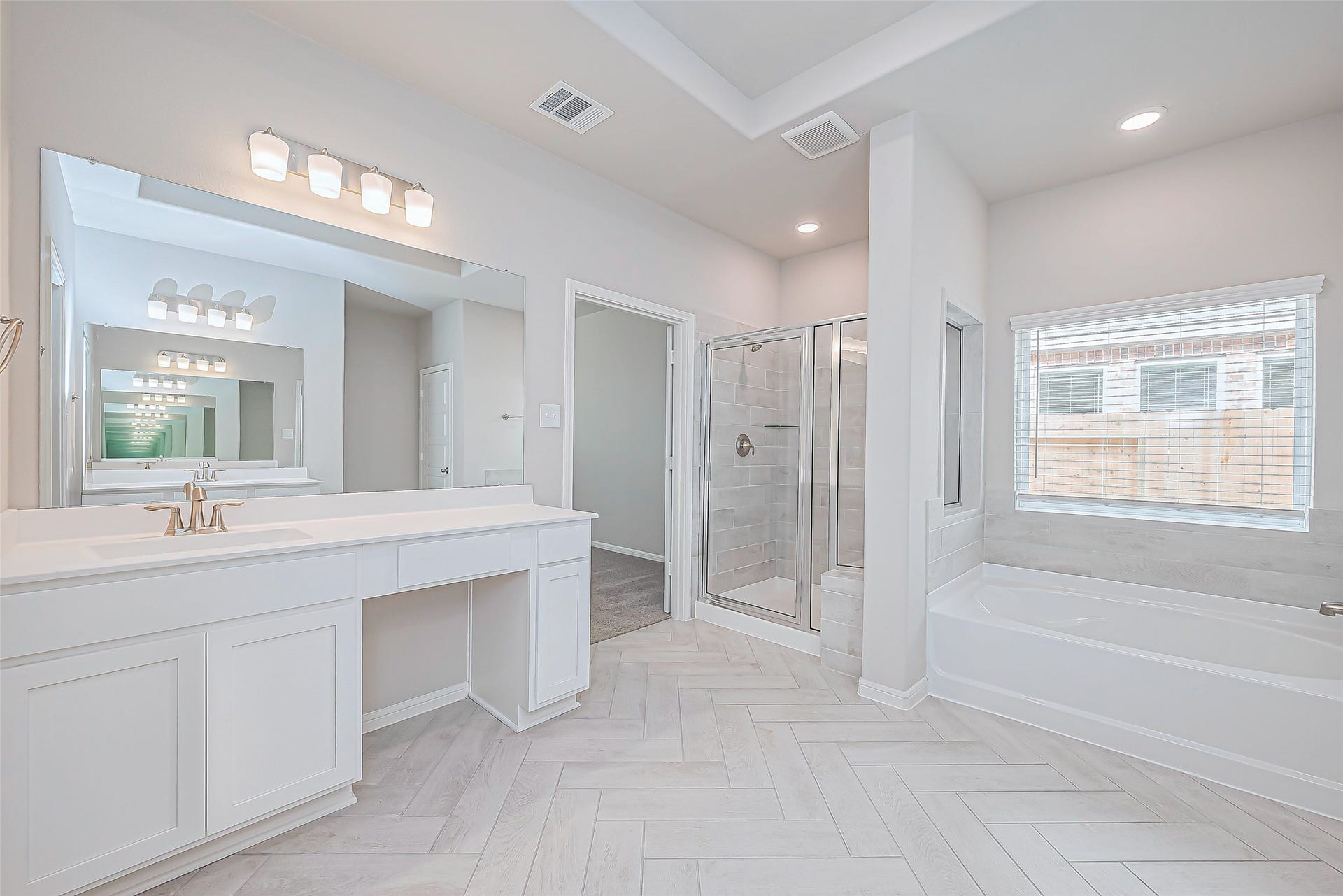 117 Paseo Park Drive, Brookshire, TX 77423