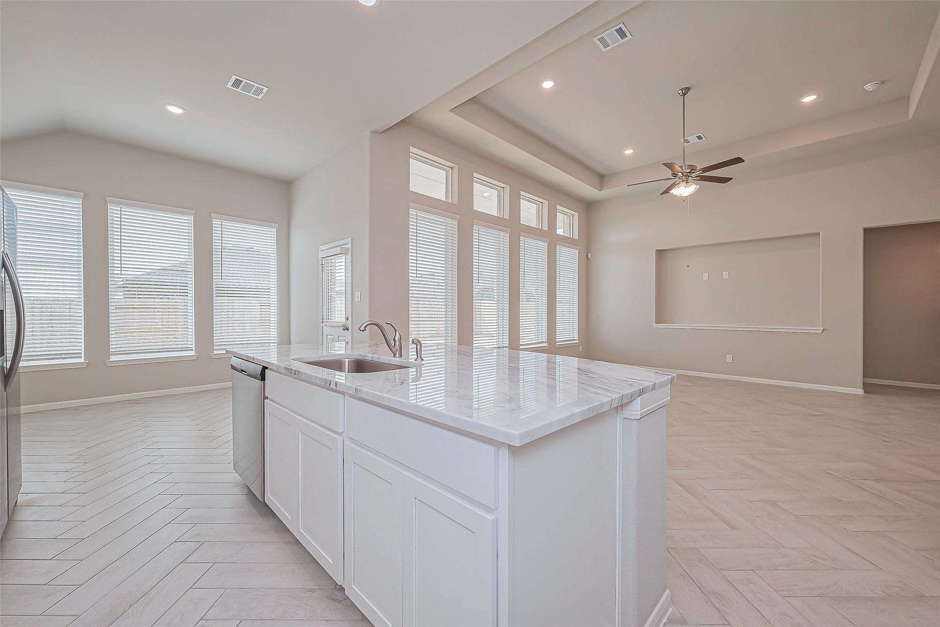 117 Paseo Park Drive, Brookshire, TX 77423