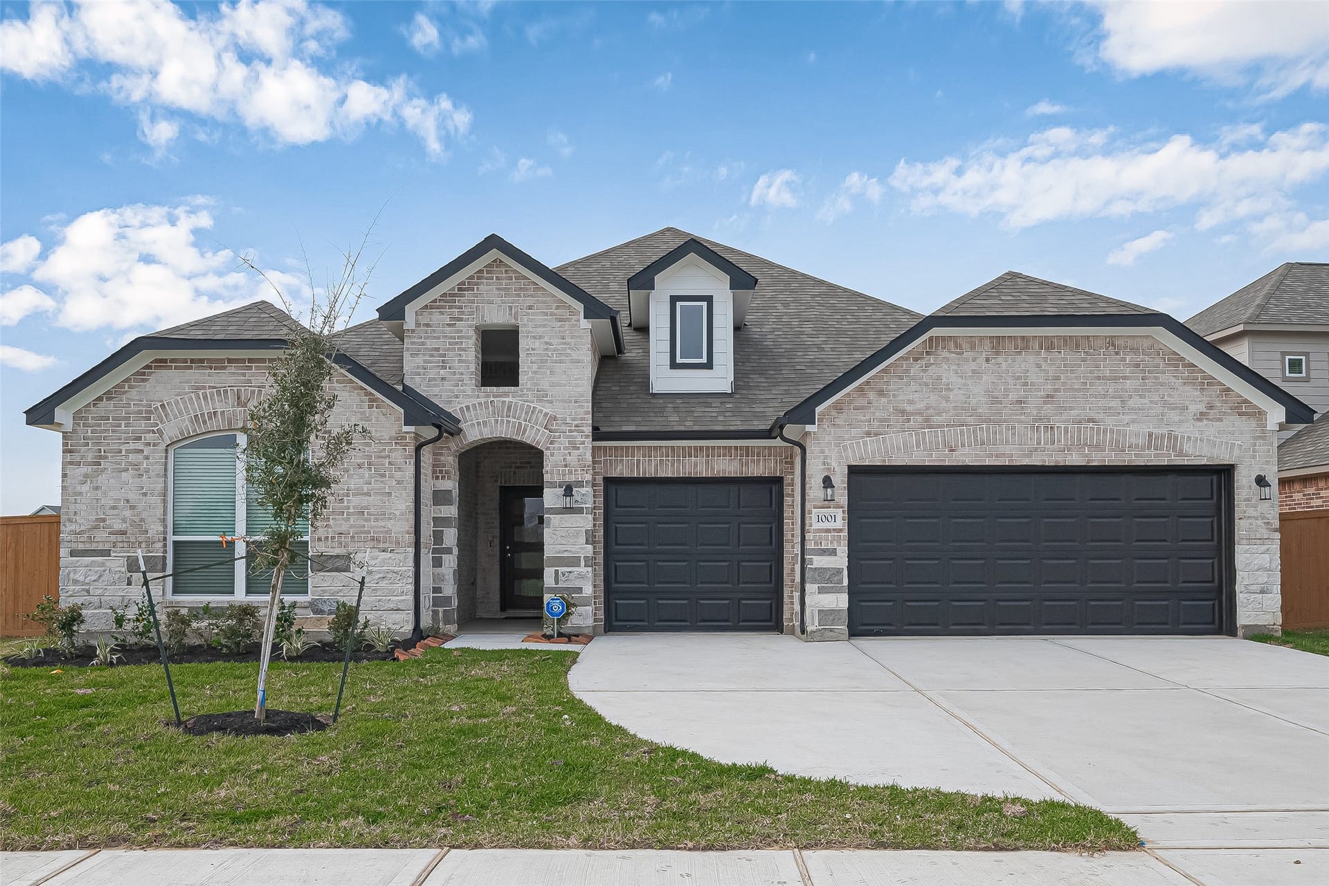 117 Paseo Park Drive, Brookshire, TX 77423