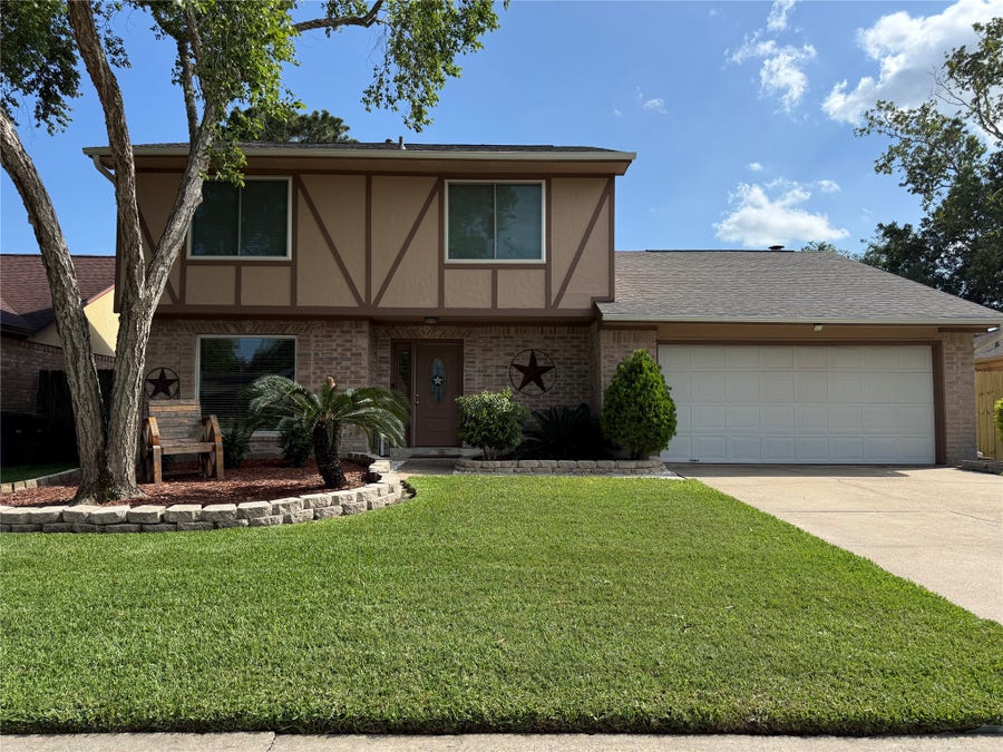 Property photo for 15226 Stradbrook Drive, Houston, TX